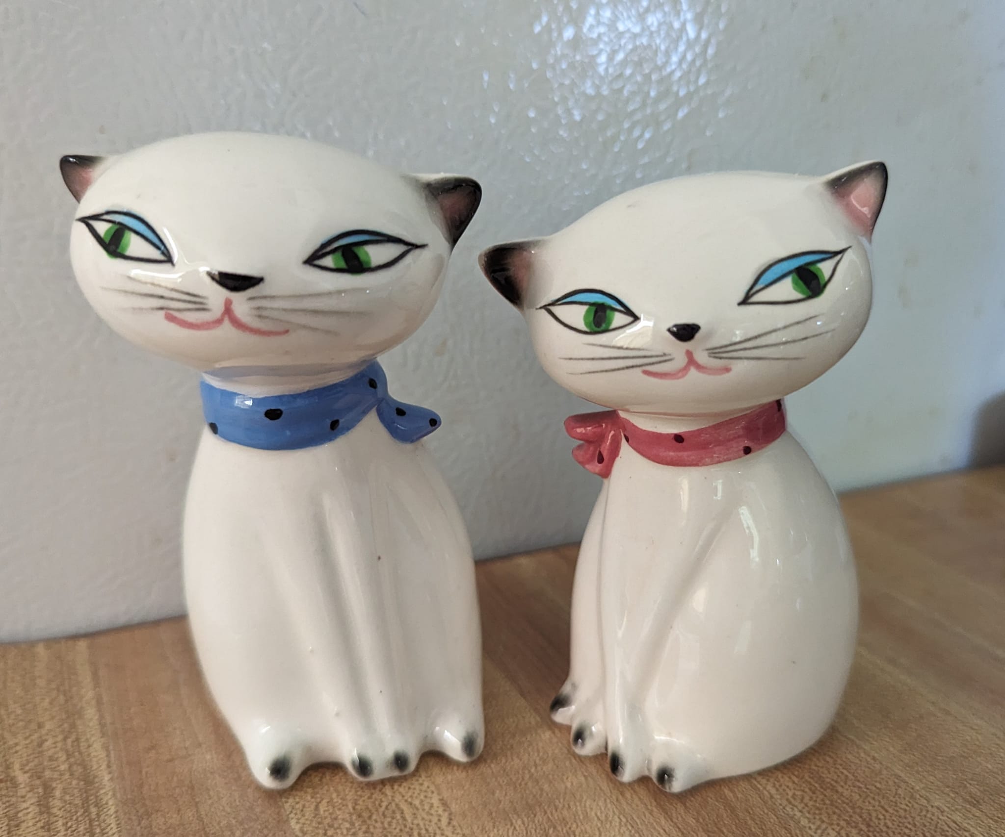 Rare Find of Holt Howard 1958 Cozy Kittens Salt & Pepper Shakers