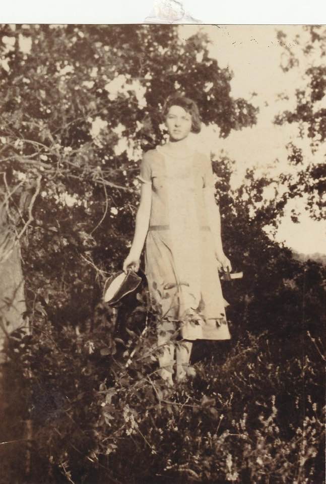 This photo of Minnie and Lydia Metzger was taken around 1924.