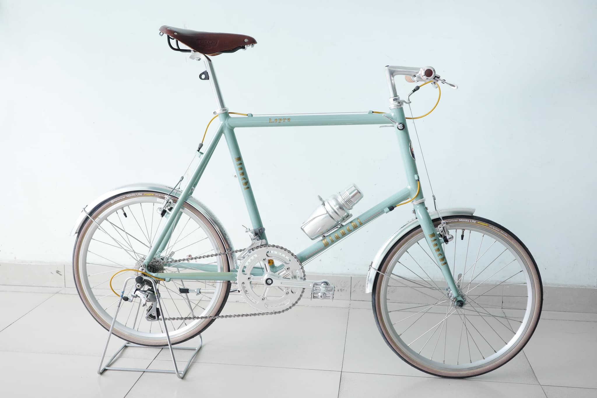 💚 BIANCHI LEPRE – PREOWNED 💚 A timeless Mini Velo that still