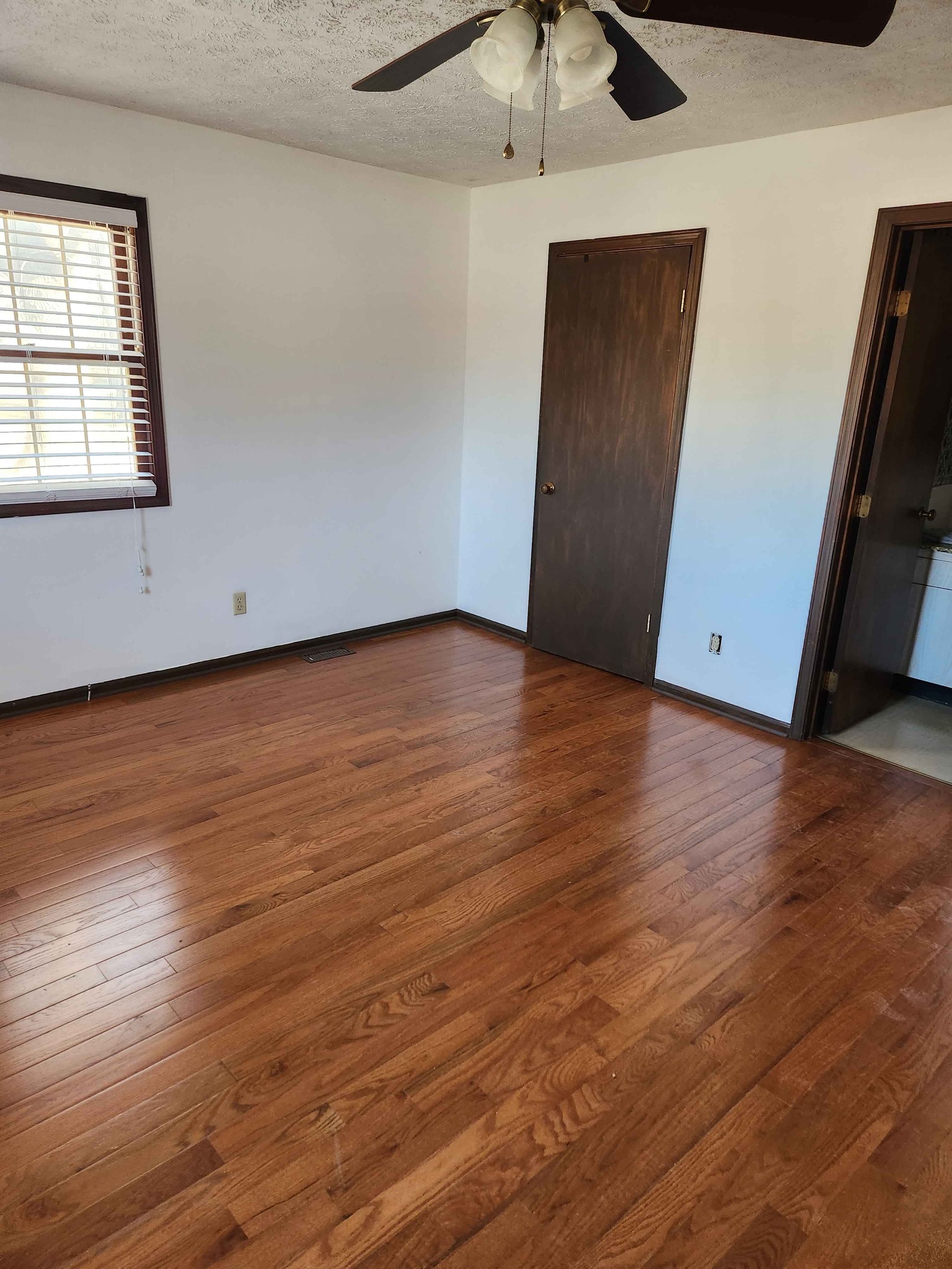 2 bedroom 1.5 bathroom house for rent Property Rentals Greenwood