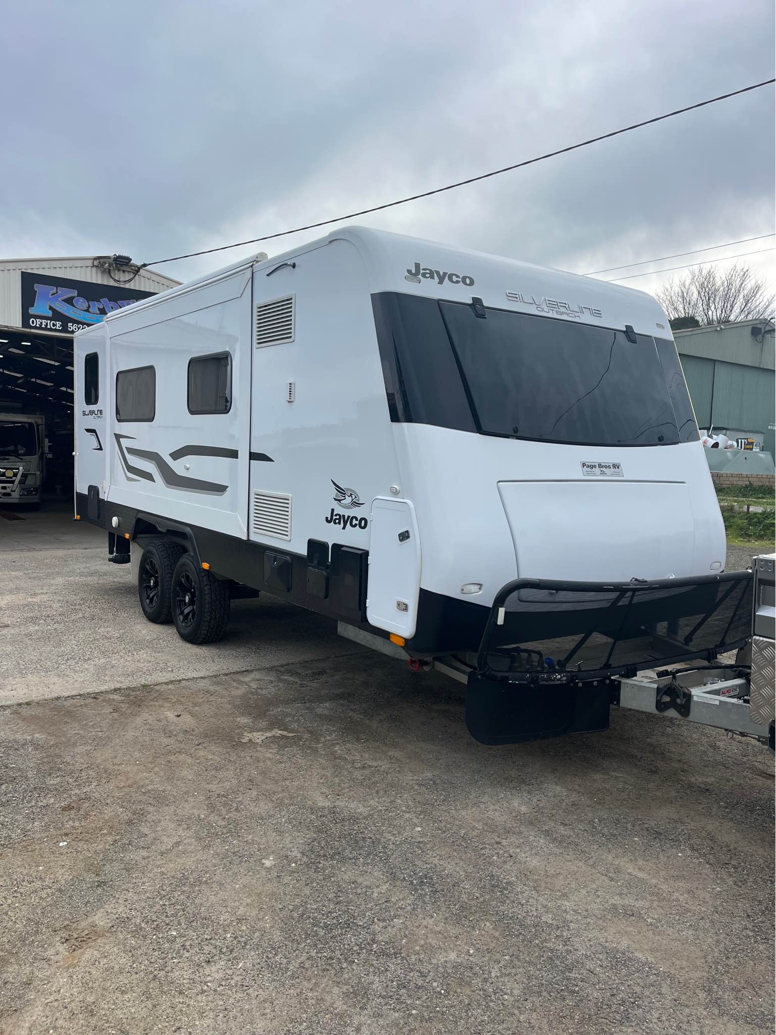 2016 Jayco Silver line outback - RVs & Campers - Warragul, Victoria ...