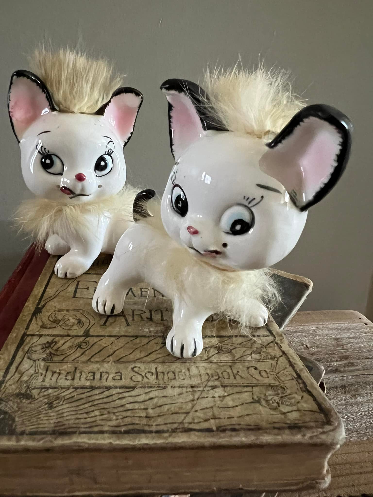 In Excellent Condition -- LIKE NEW - 1970 Fitz & Floyd (F&F) 