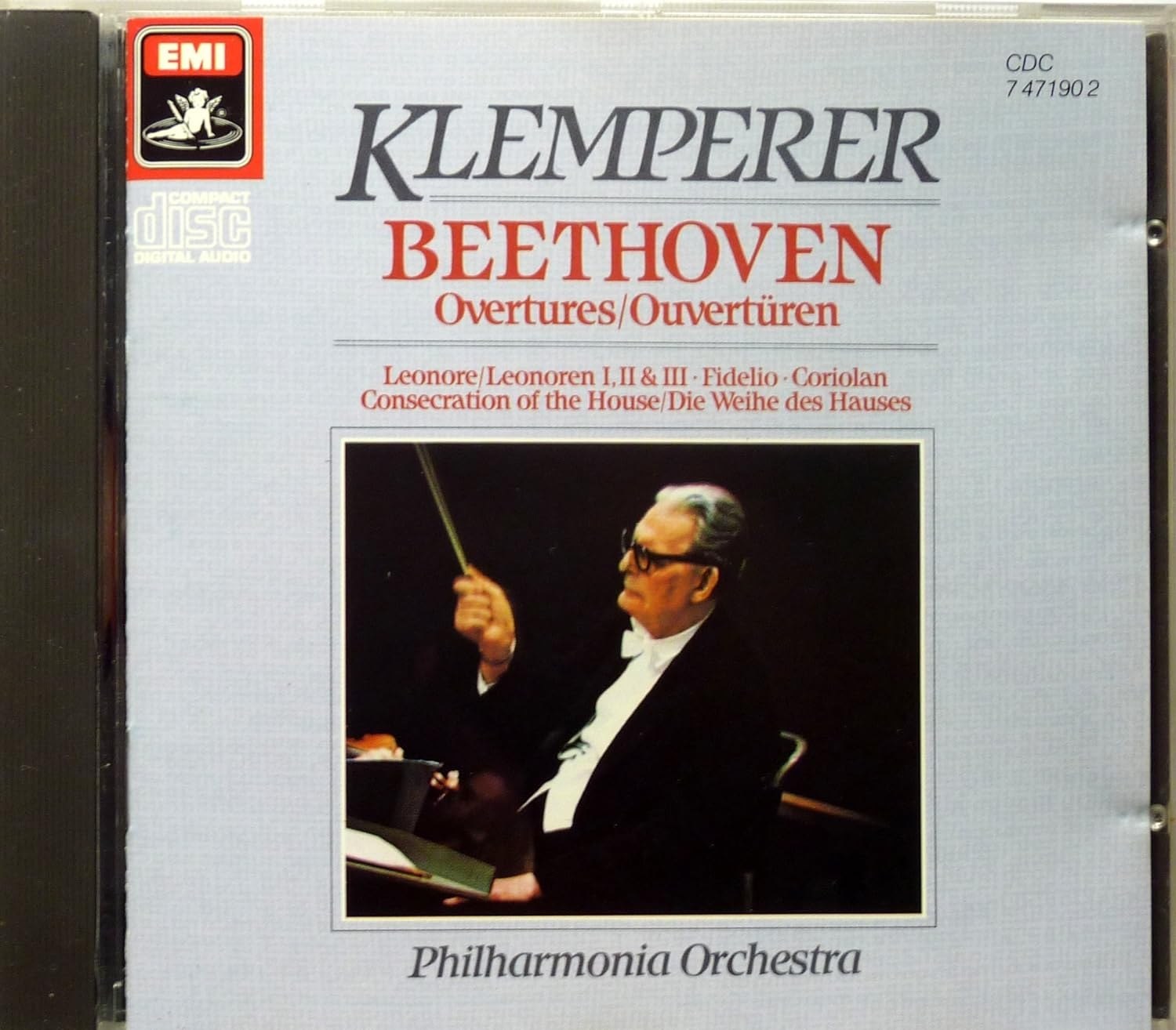 Klemperer in Vienna 1968. Probably the best Beethoven 5th ever!