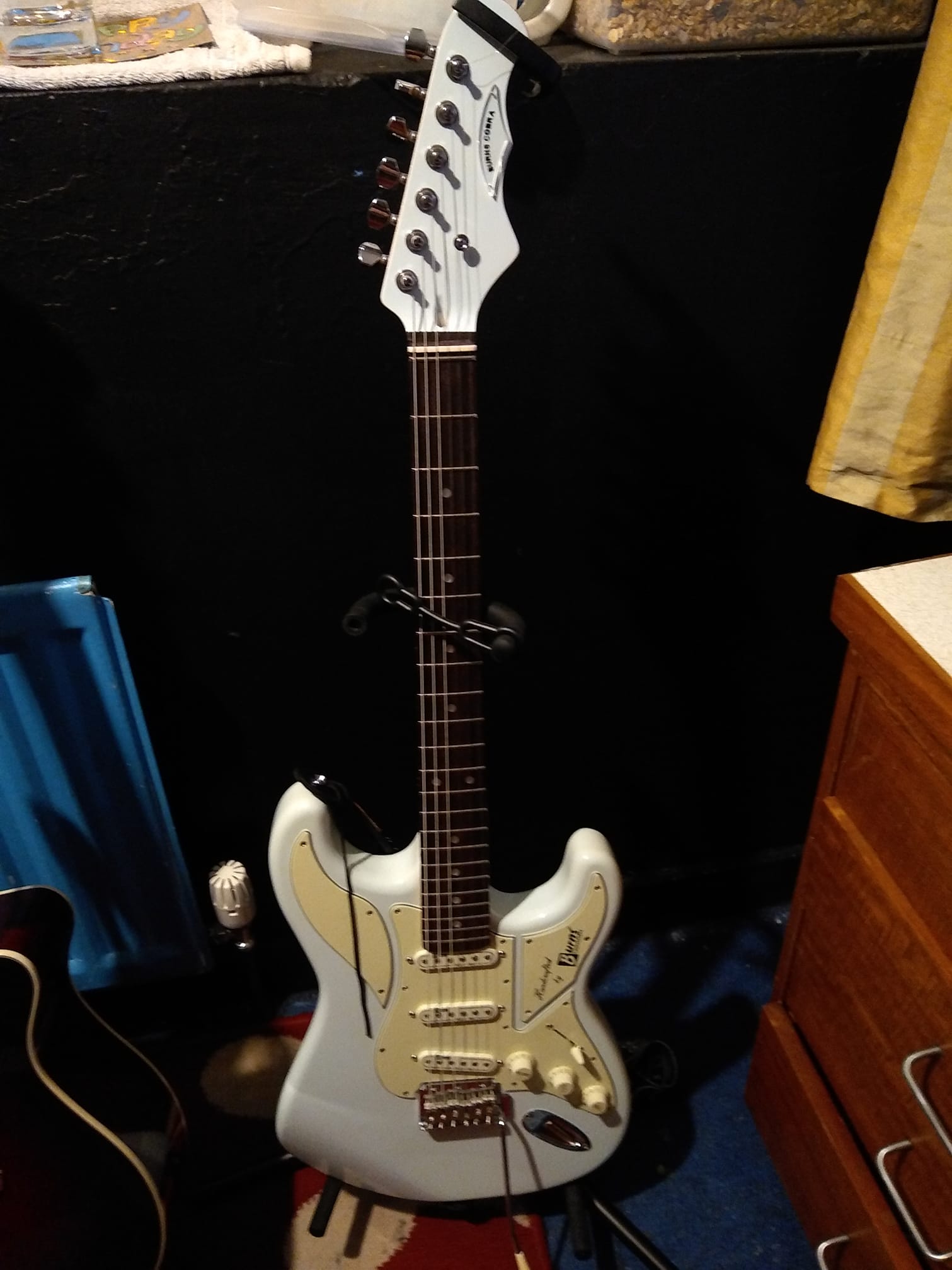 Burns London Cobra Guitar Discussion
