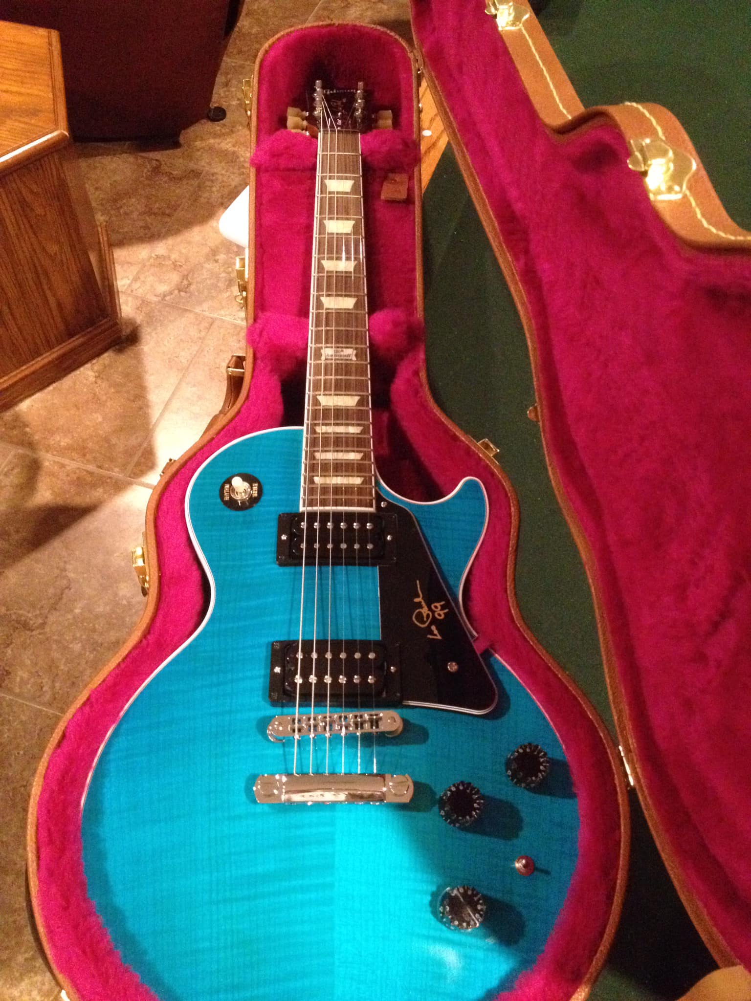 2014 Gibson Les Paul Signature review with 15db boost and split 