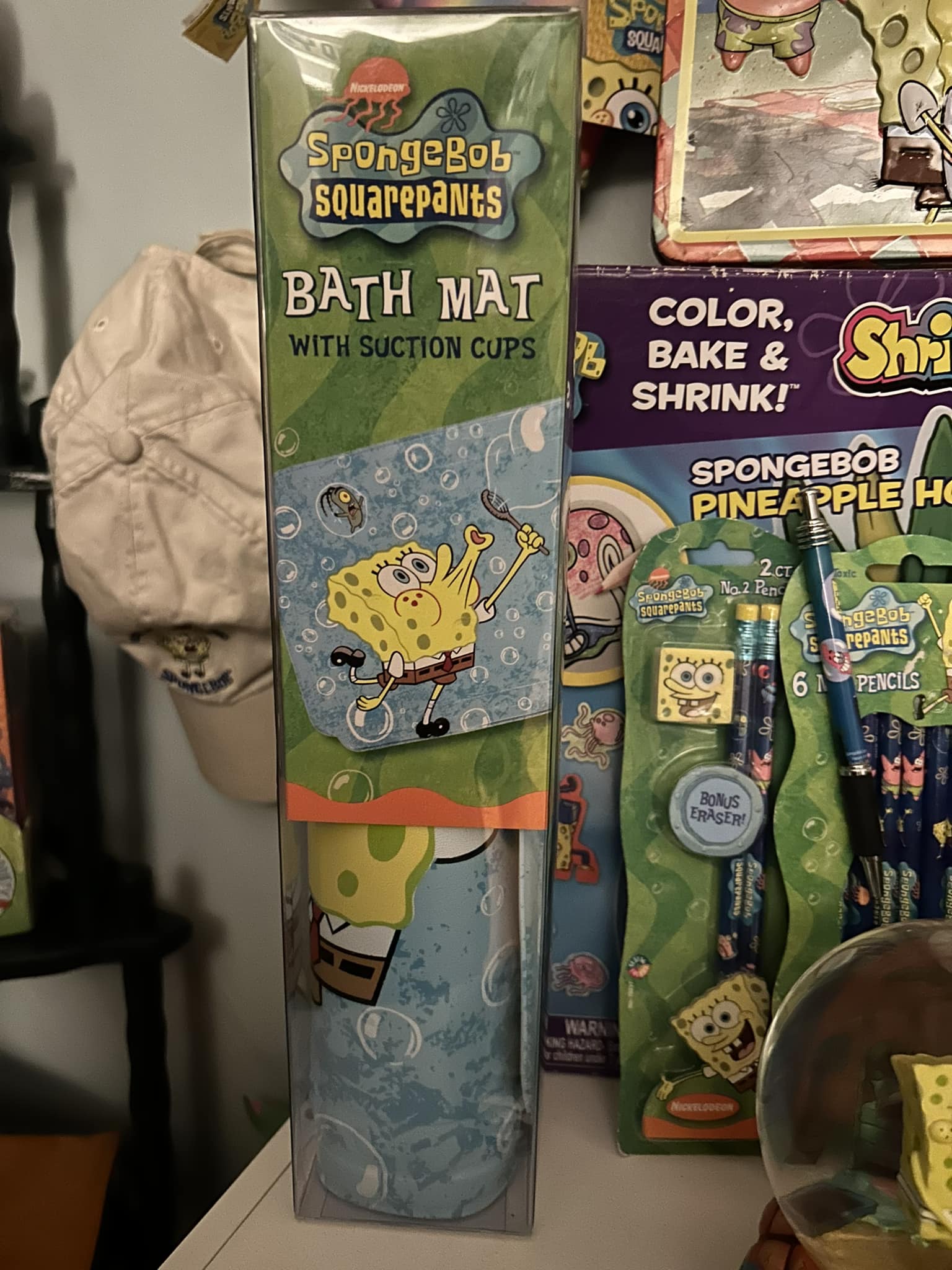 What are some unique vintage SpongeBob items from 2005 and earlier?