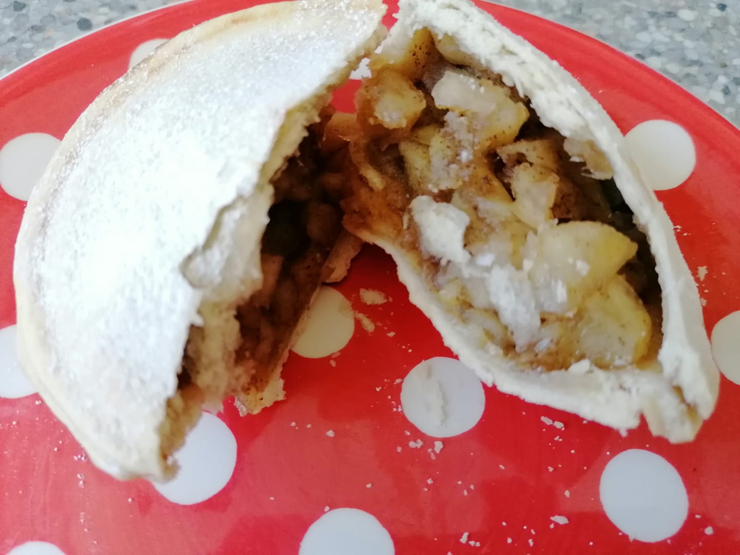 Pie Maker Food | Hi folks, just got a Hairy Bikers pie maker last week ...