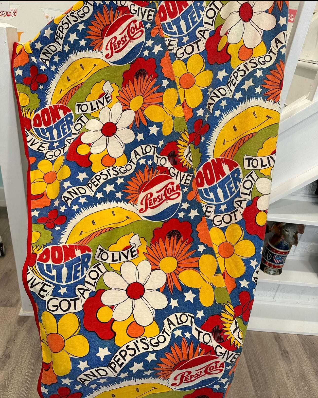 1960s SEARS PEPSI BEDSPREAD sold in 2023 for $229 ❤️💙