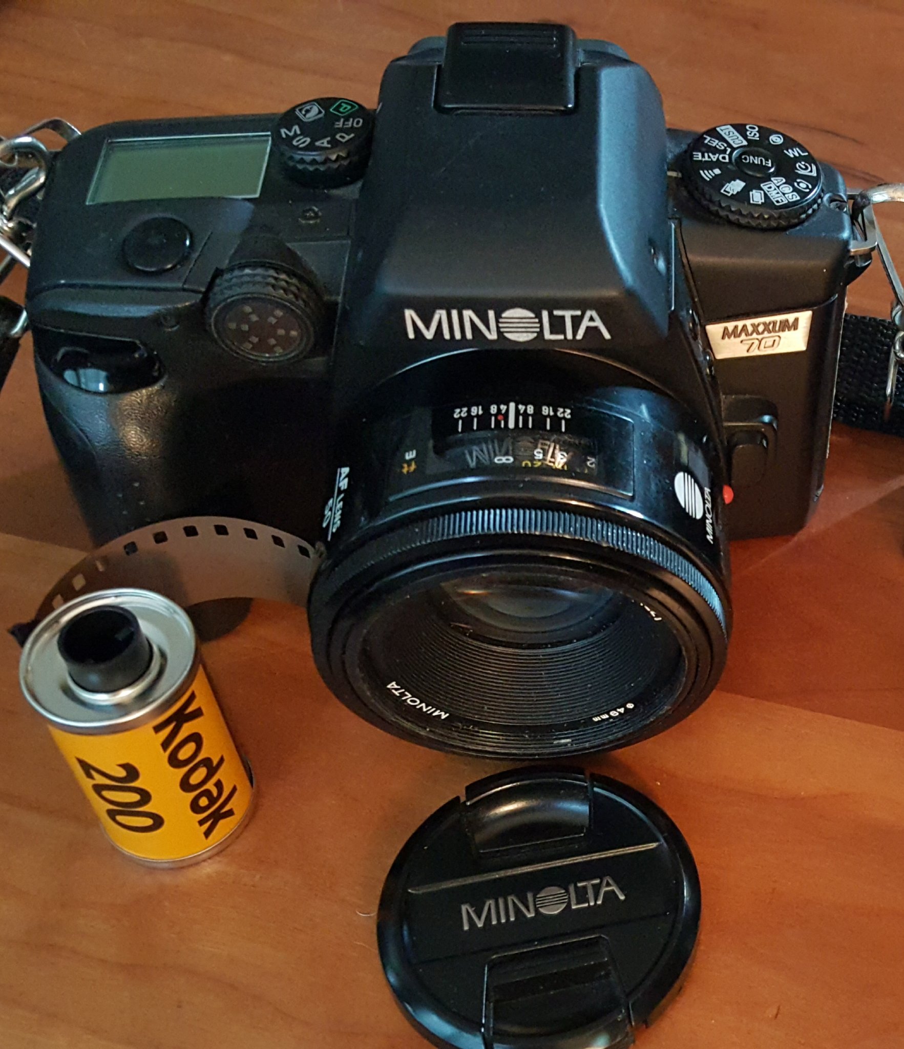 Mamiya 35 Auto Deluxe(mamiya sekor F.C. 1:1.7 f=48 mm.) Kodak xx