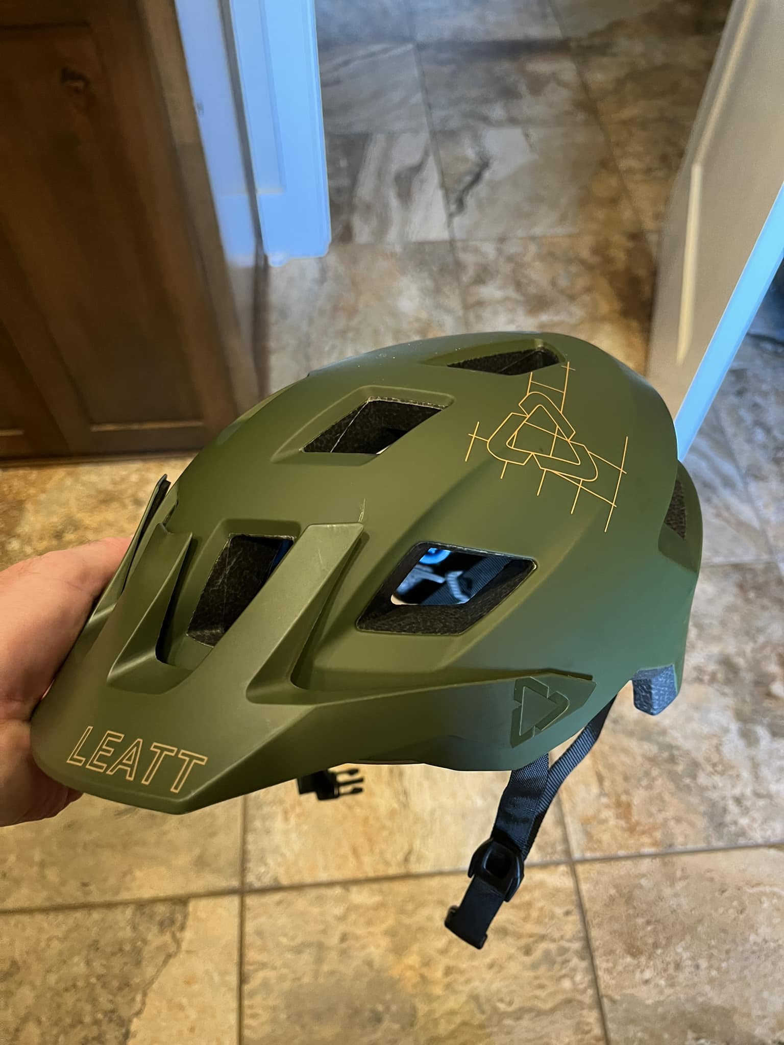 bell bullitt helmet sale uk GT Charge ECE 22.06 Red / Black It features an exceptional Option:Turquoise park Washington Redskins Memorabilia –