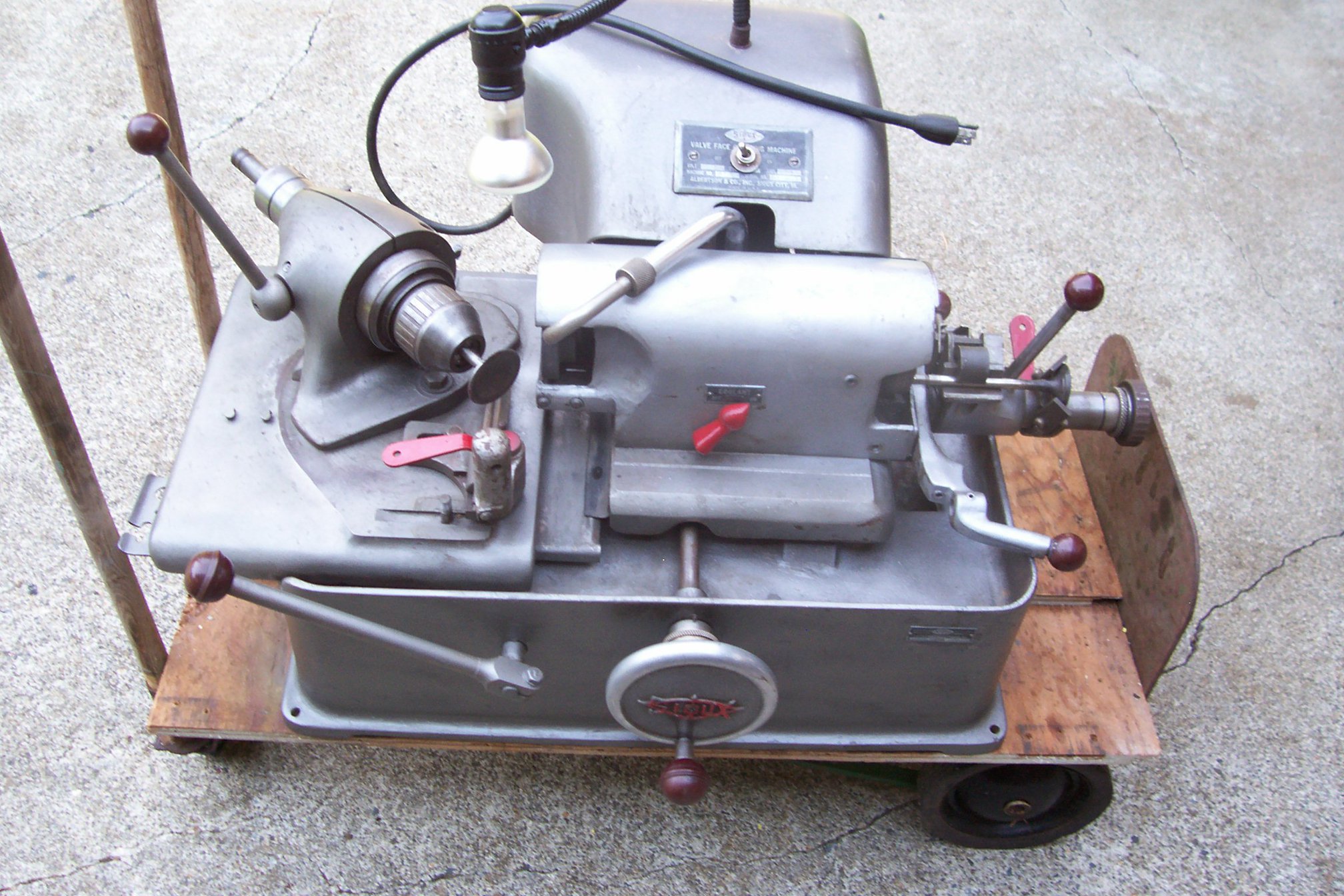 Entourage de compteur origine pour scooter Suzuki 50 Katana 56331-35E00