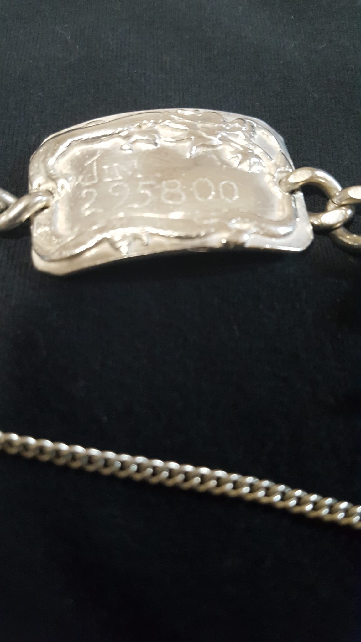 WWII B-17 gunner's sweetheart bracelet returns to the skies
