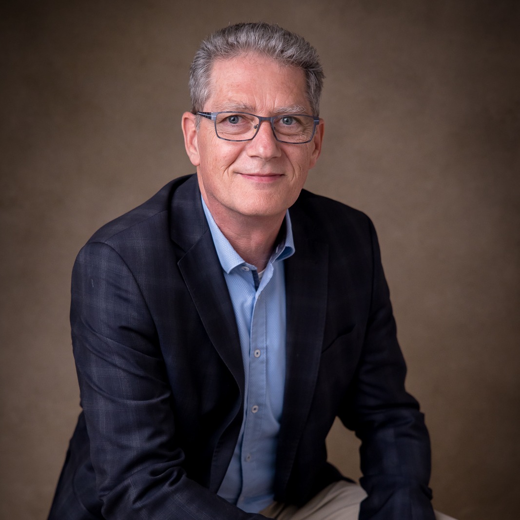 Helmut Hofer