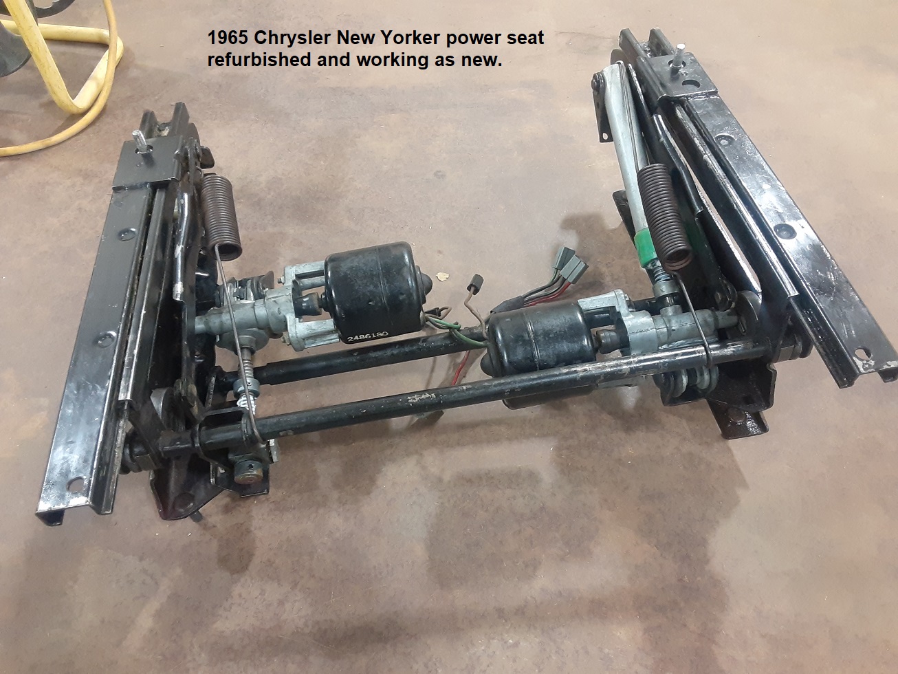 Front Upper Ball Joint | Chrysler New Yorker 1964