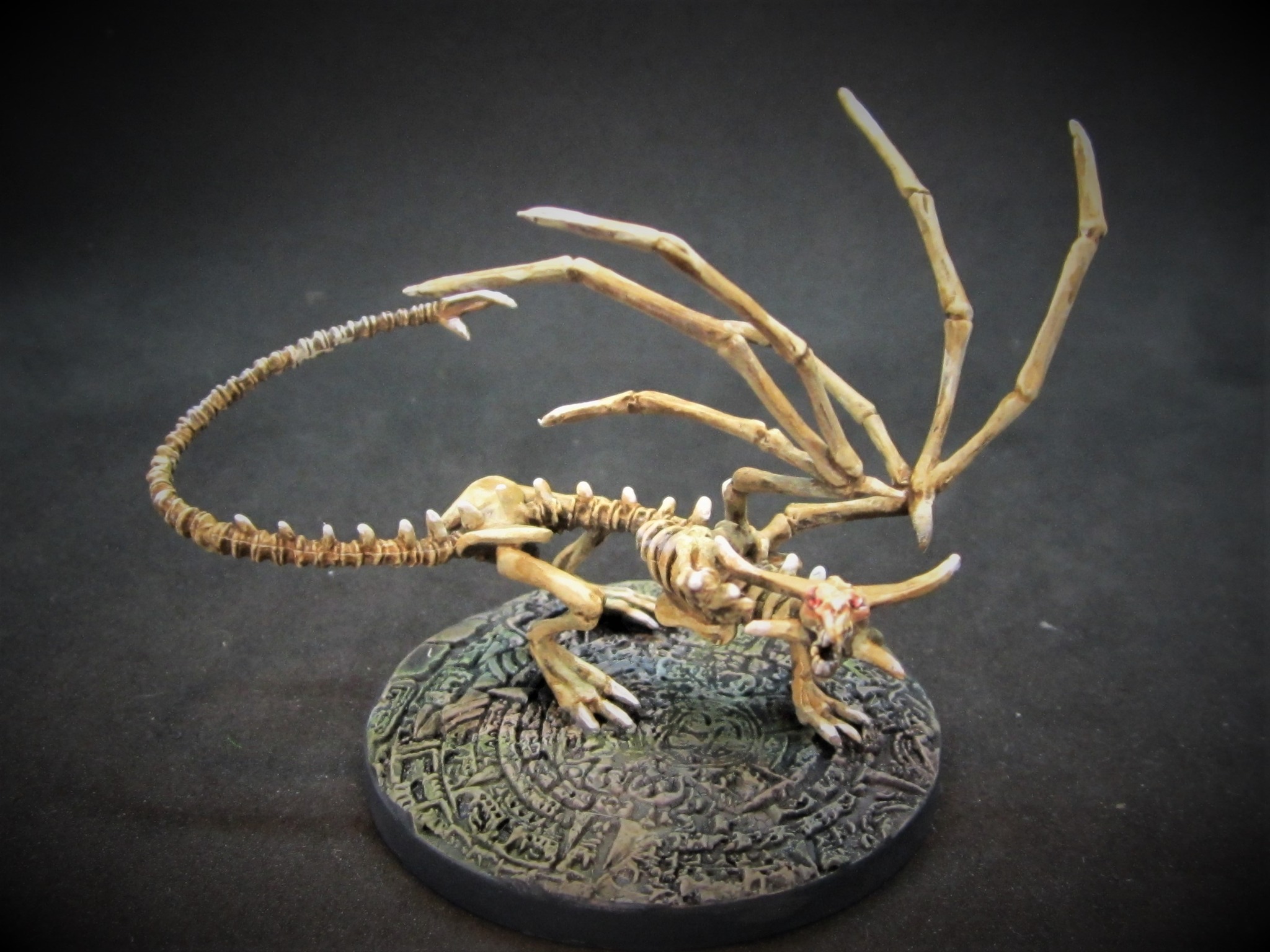 Reaper Miniatures - Khulsanthus, Skeletal Dragon - 25mm Dark Heaven Unpainted Figure