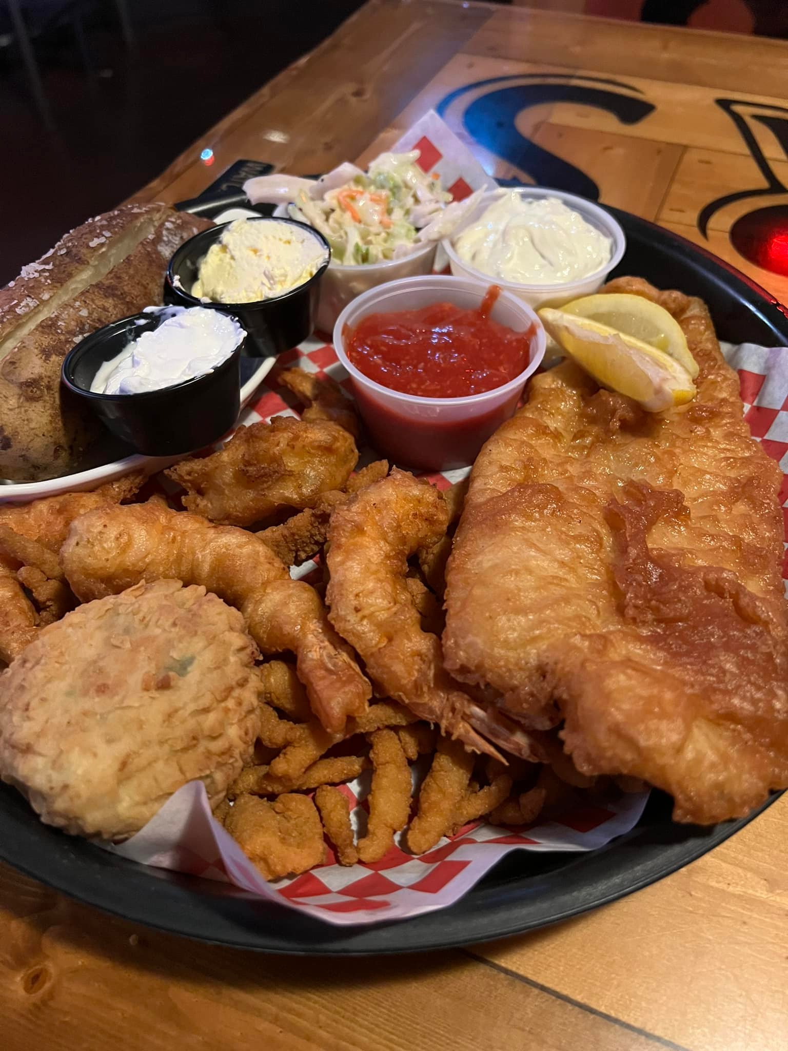 Seafood Junction 100 Platter Review