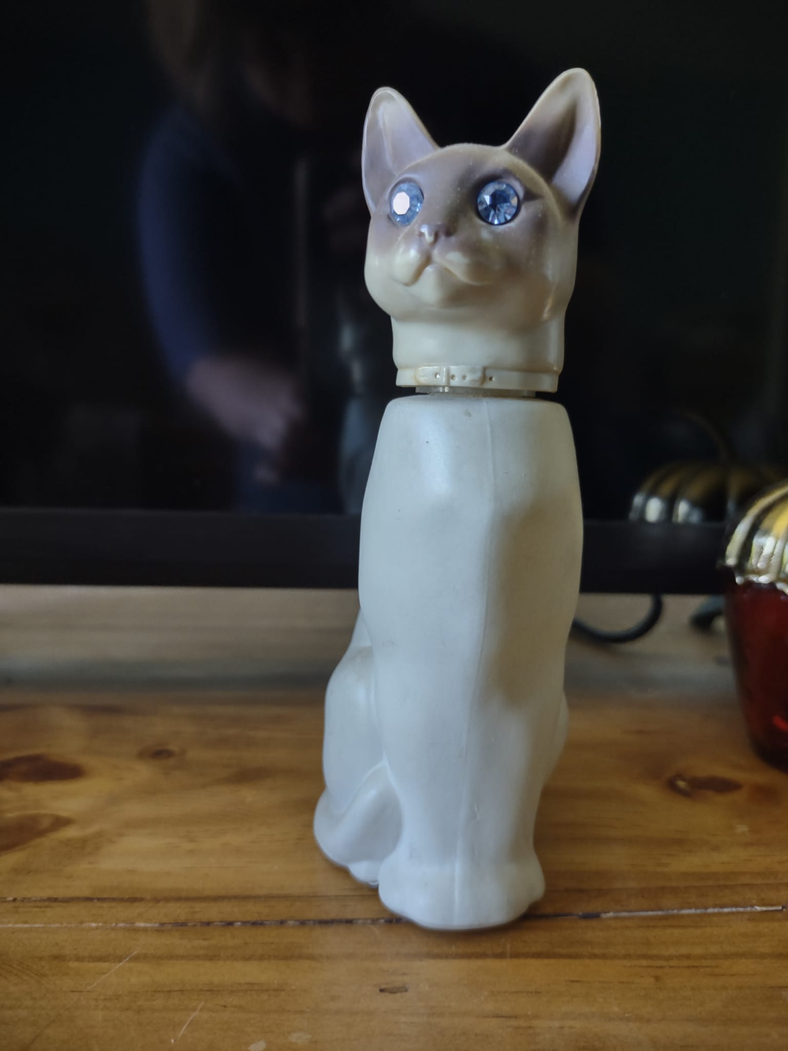 Avon Siamese Cat Perfume Bottle Memories and Experiences