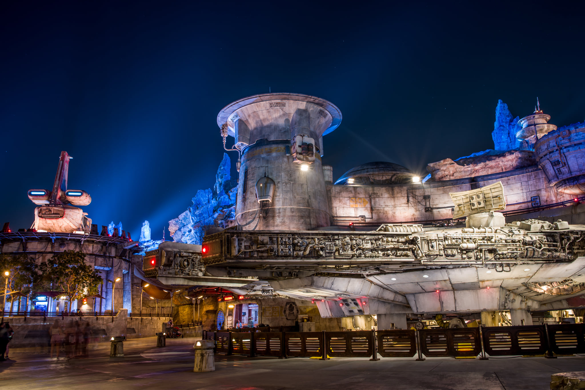 Nikon D750 with 28mm f1.8 lens at Disneyland