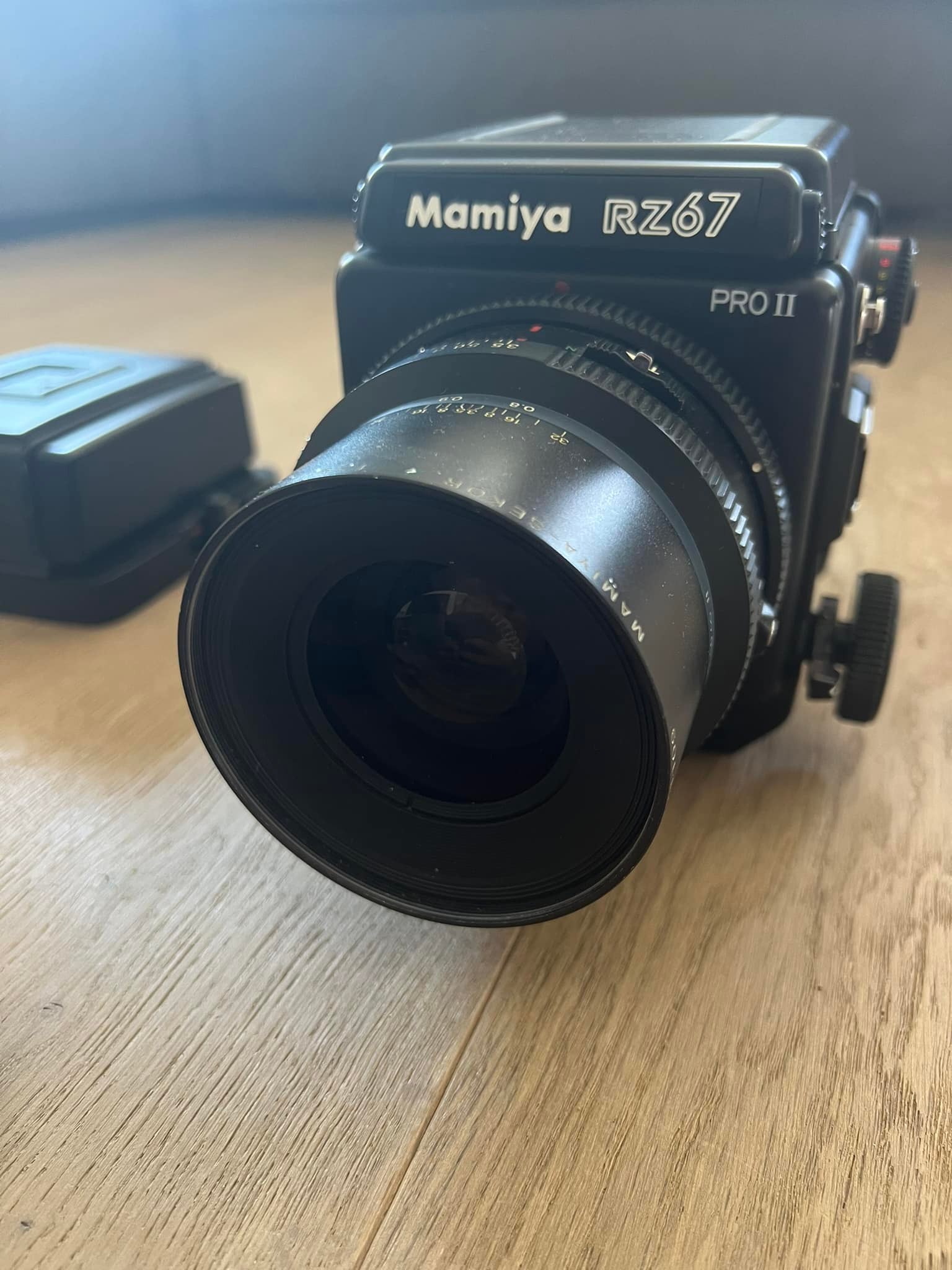 How much i should ask for this kit in Europe ? - Mamiya RZ67 Pro 