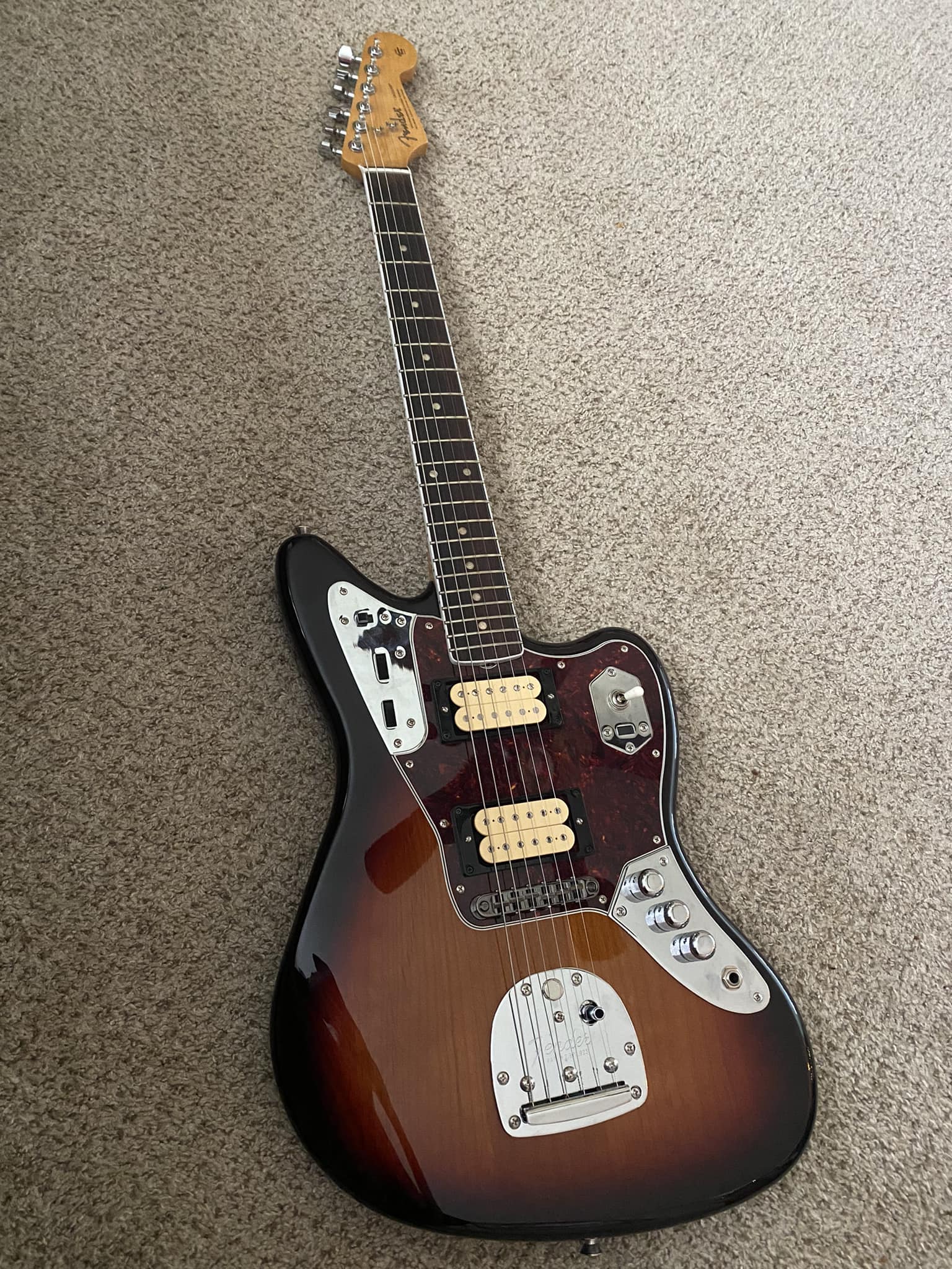 Kurt Cobain road worn Jaguar guitar review
