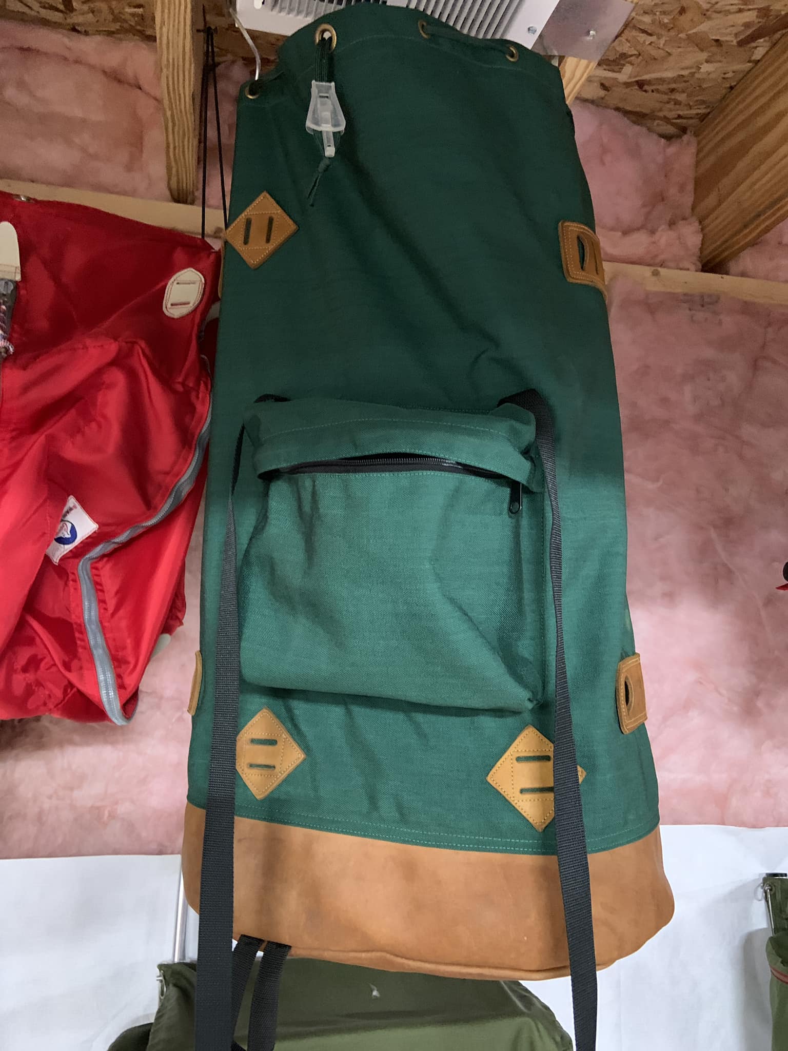 What is the vintage and history of the old Forest Service pack?