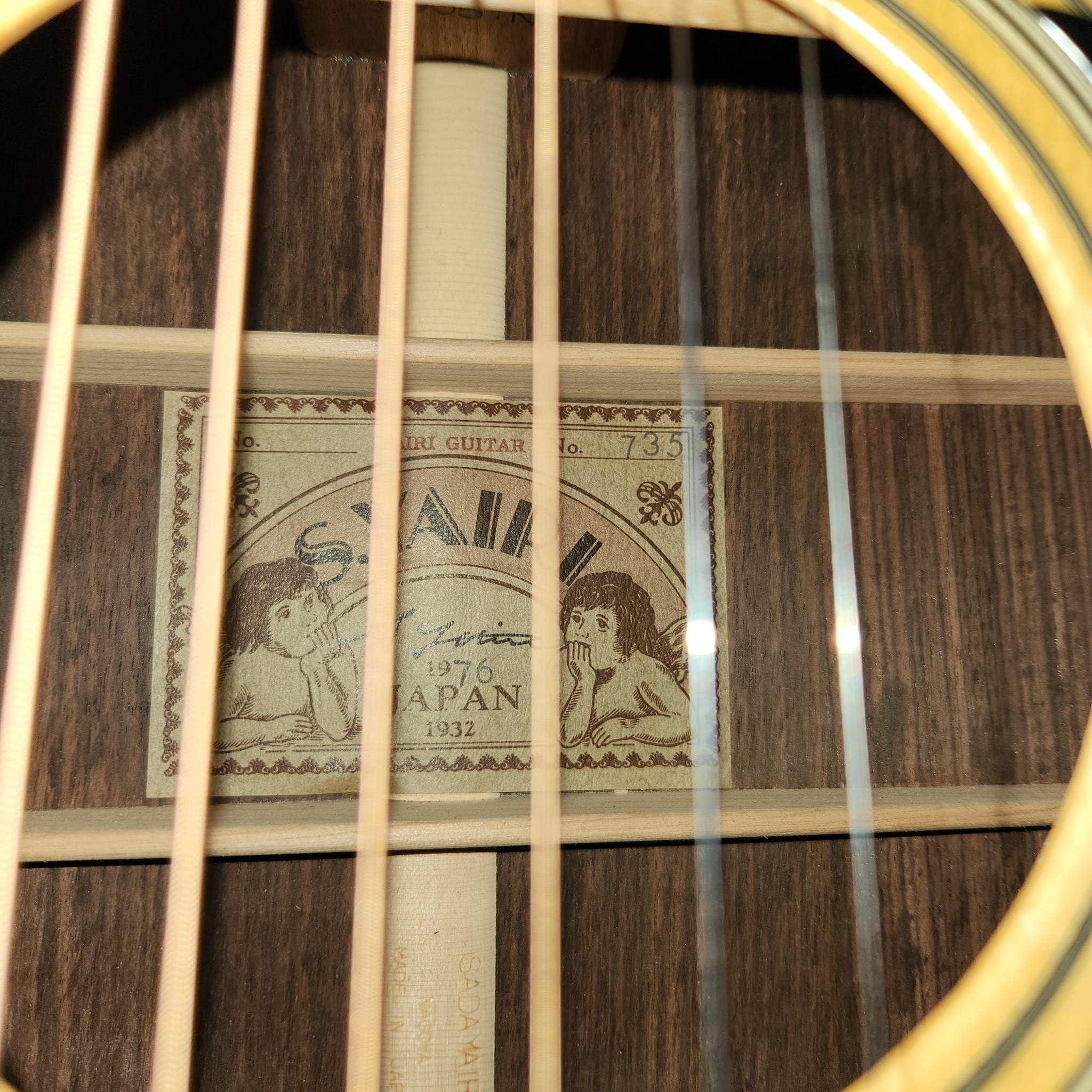 Can I have some information about the s yairi yd-402 guitar?