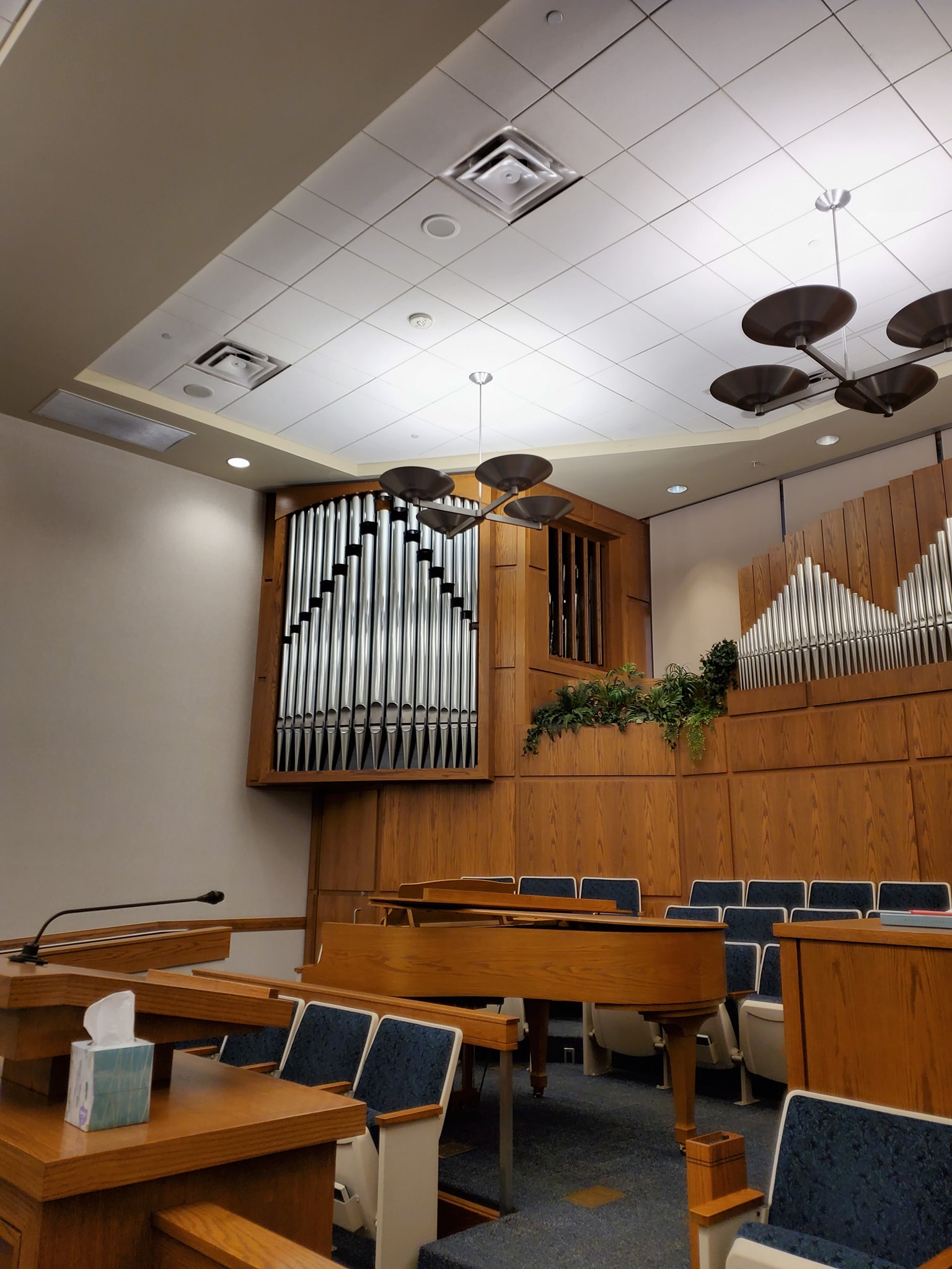 Pipe Organs in Chapels of the Church of Jesus Christ of Latter-day Saints