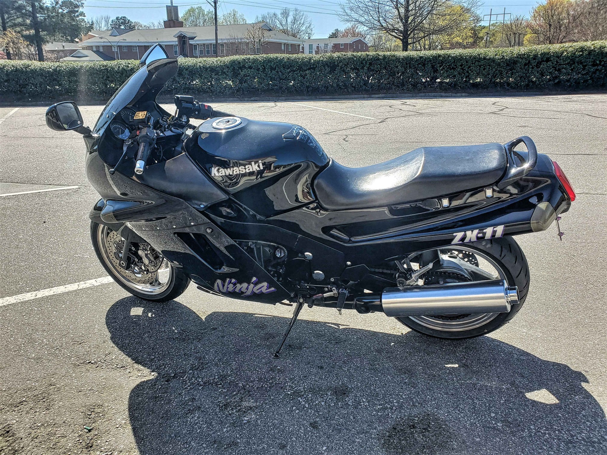 1990 Kawasaki ZX11: A Classic Sports Bike