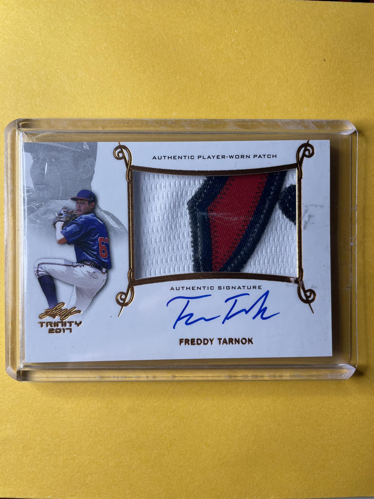Barry Larkin number match Gold Frame auto patch I got from break 