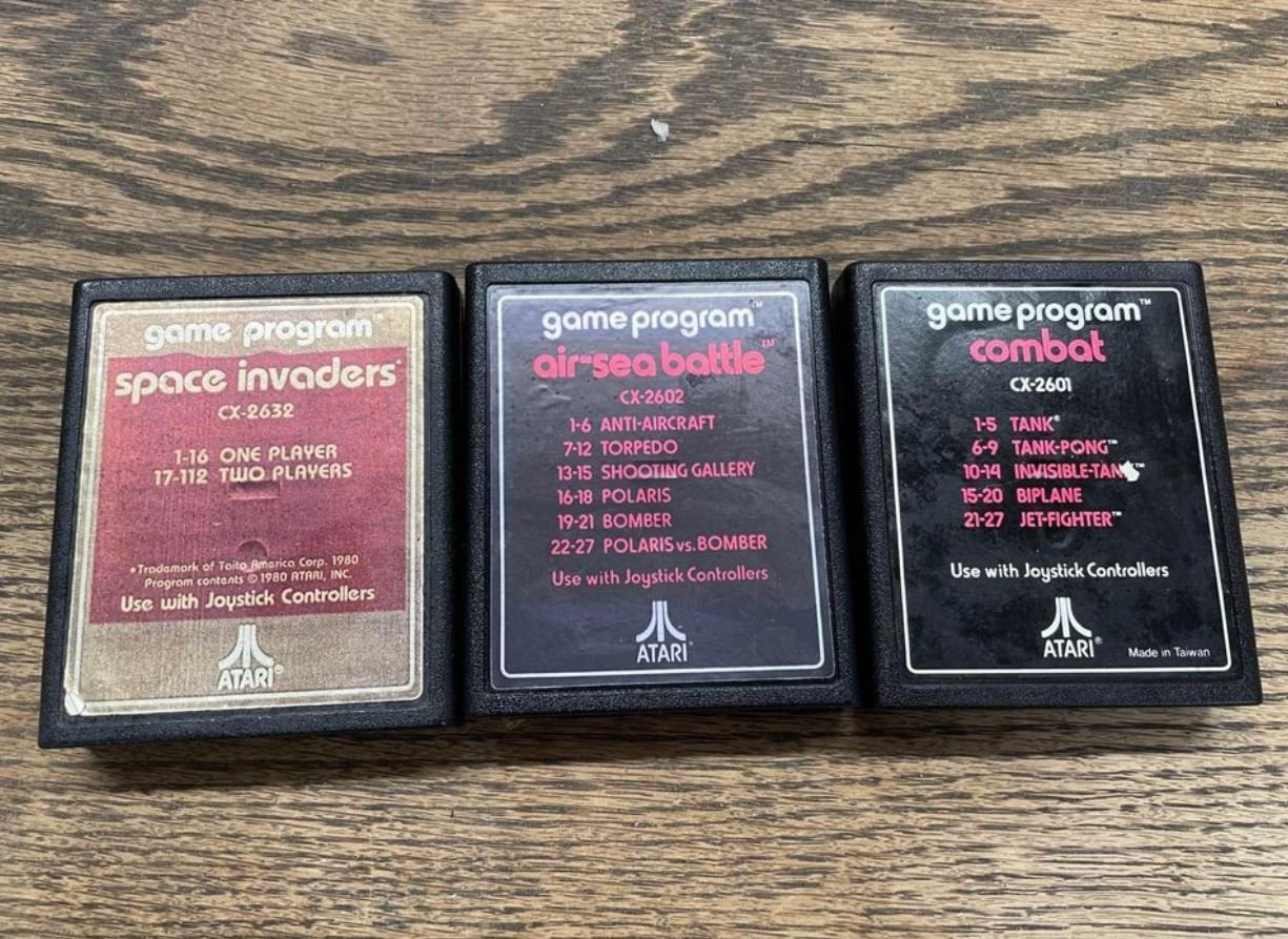 Jeu Retro Space Invaders 1980 Pour Atari 2600 - Version PAL Complète (CIB) - Très Bon État