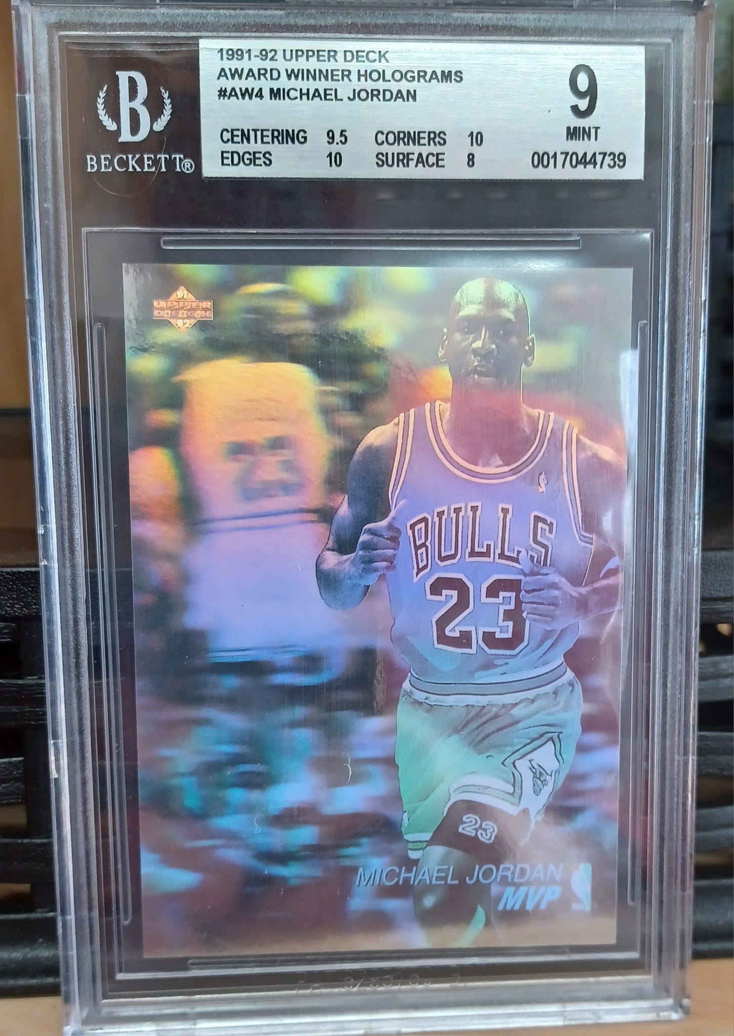 1991 UD International Michael Jordan #177 HOF Chicago Bulls PSA 9 MINT