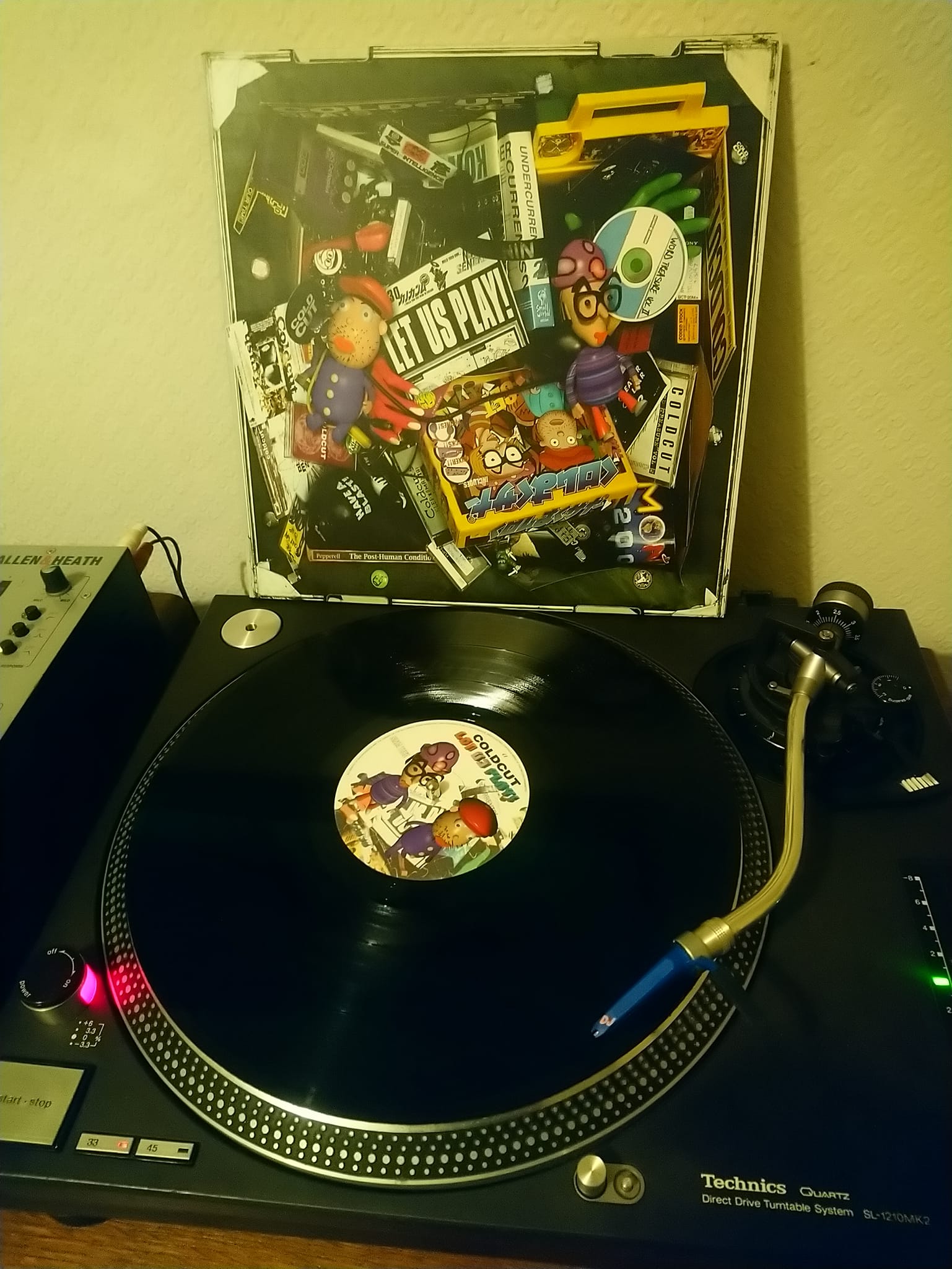 Coldcut - Let Us Play (Ninja Tune 1997) Giving this classic a long 