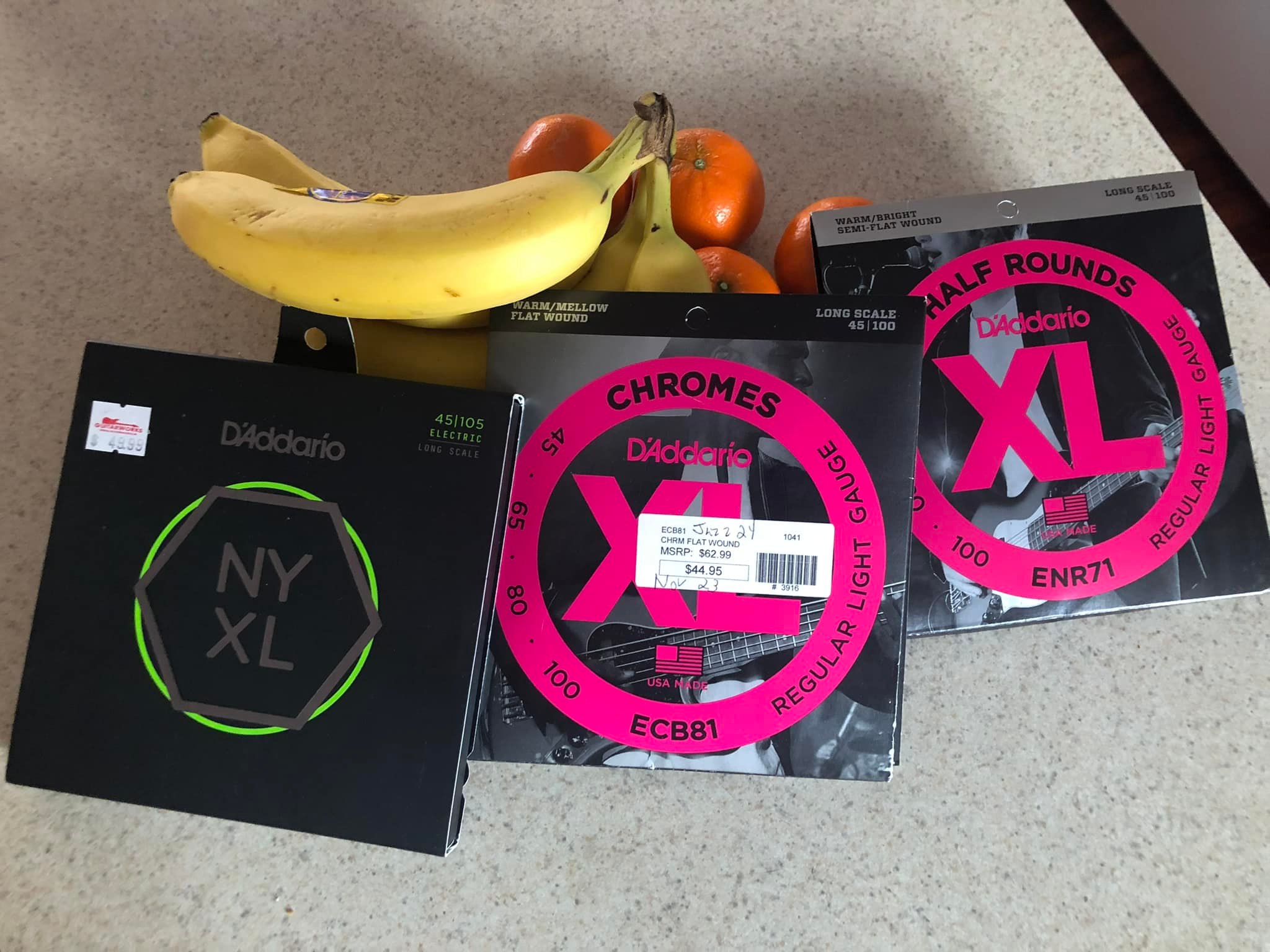 D'Addario Chromes ECB81M Flatwound Regular Light (45 - 100), Full Set