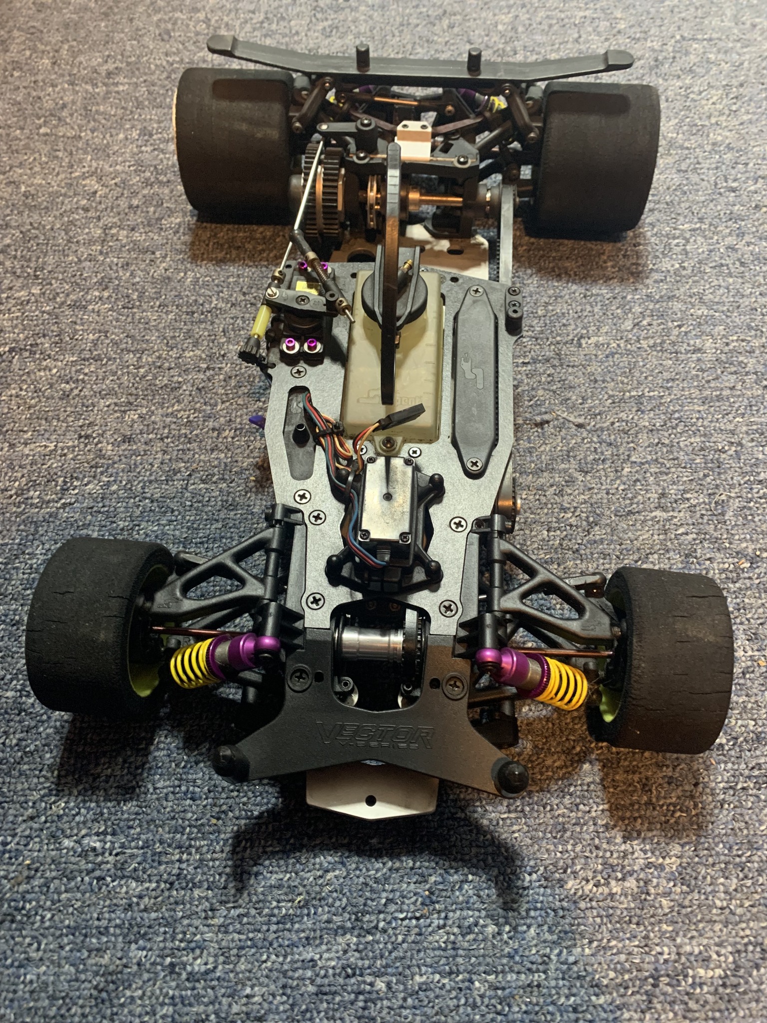 Where to find parts for Roller Vector V-Series RC car?
