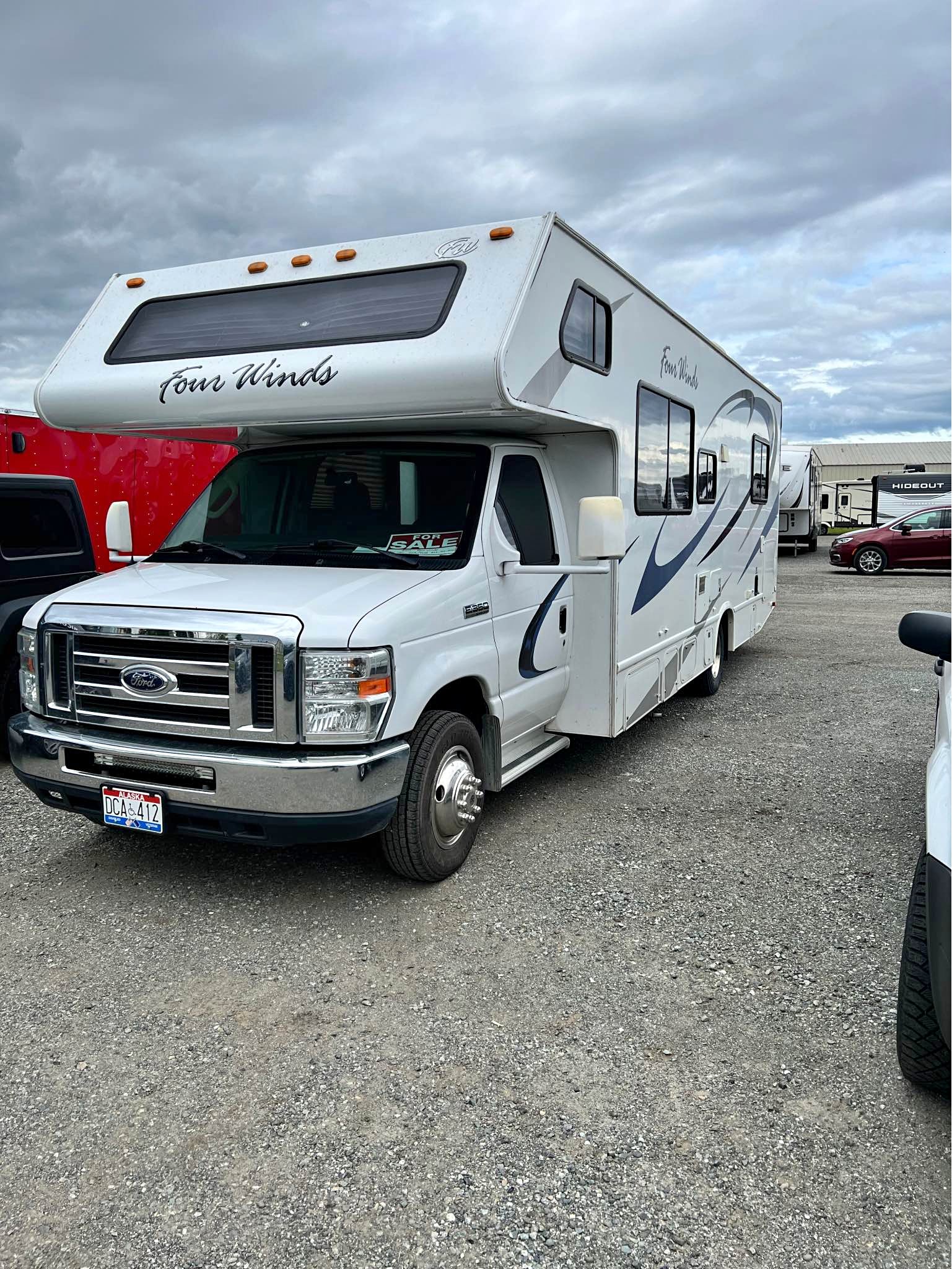 2011 E-350 Class C V8 four winds