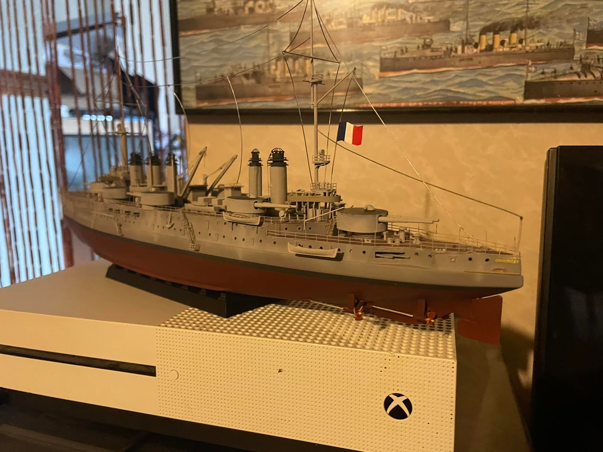 Hobbyboss 1/350 - Cuirassé Français Danton - Maquette Neuve HBB86503 French Navy Battleship