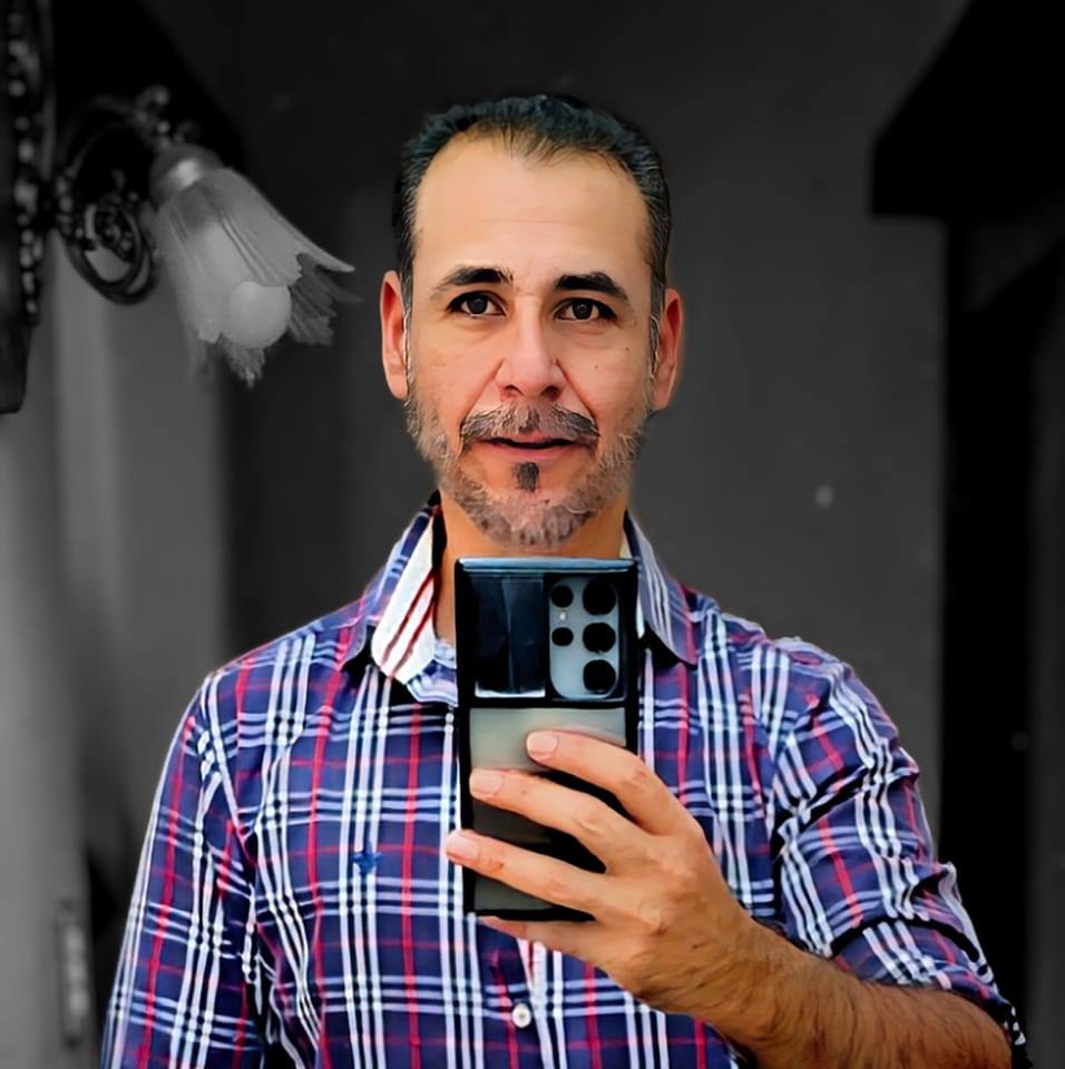 Efren Romo