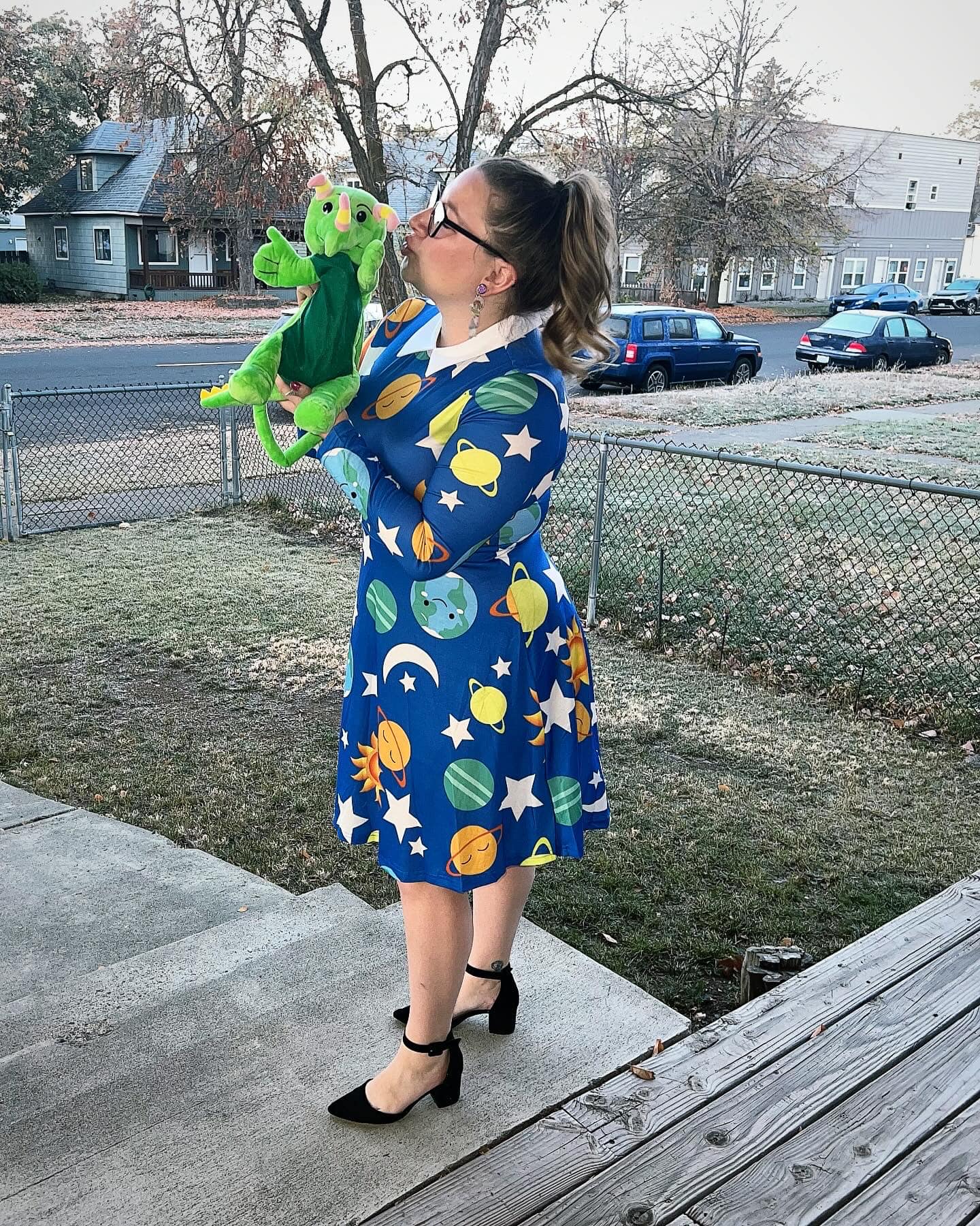 miss frizzle dress Ms.Frizzle Adult Cosplay Costume Halloween Outfit Purple Becostu  Becostume sticky situation Plus Size Miss Frizzle Costume