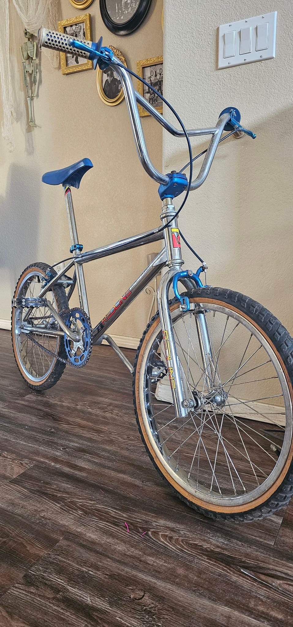 Impugnature BMX Old School AME Tri Retro | Stile Vintage Per Redline, GT, Haro | Colore Nero