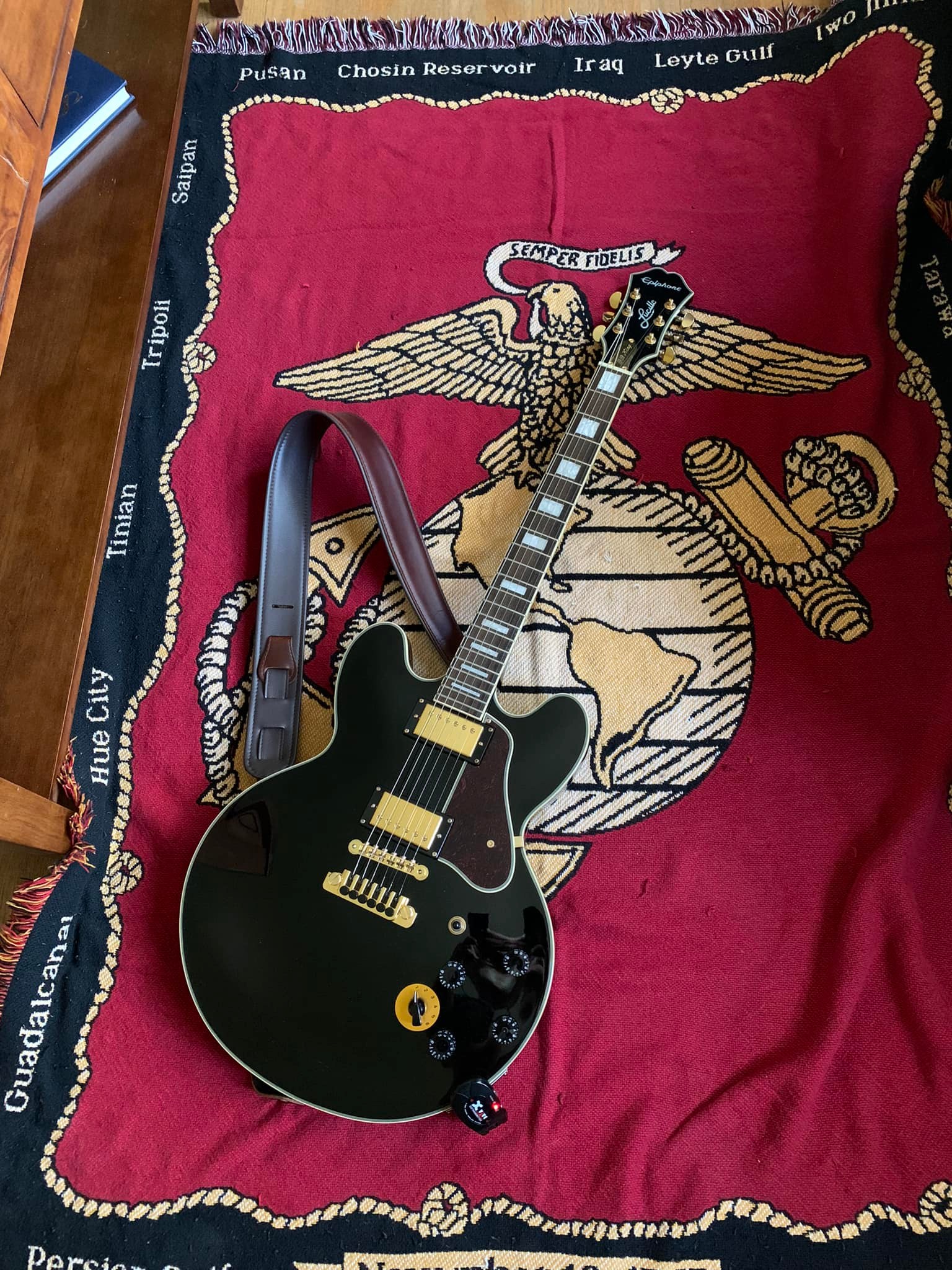 ギター Epiphone B.B.King Lucille Finally got a chance to check one of these out. Impressed.