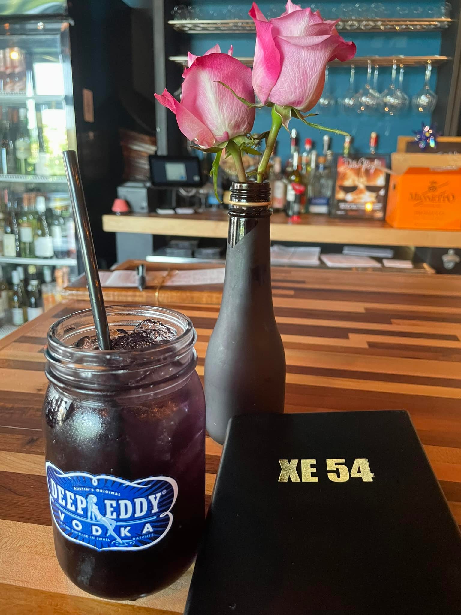 Review of Xe 54: a Wine & Cocktail Lounge in the Fox Cities