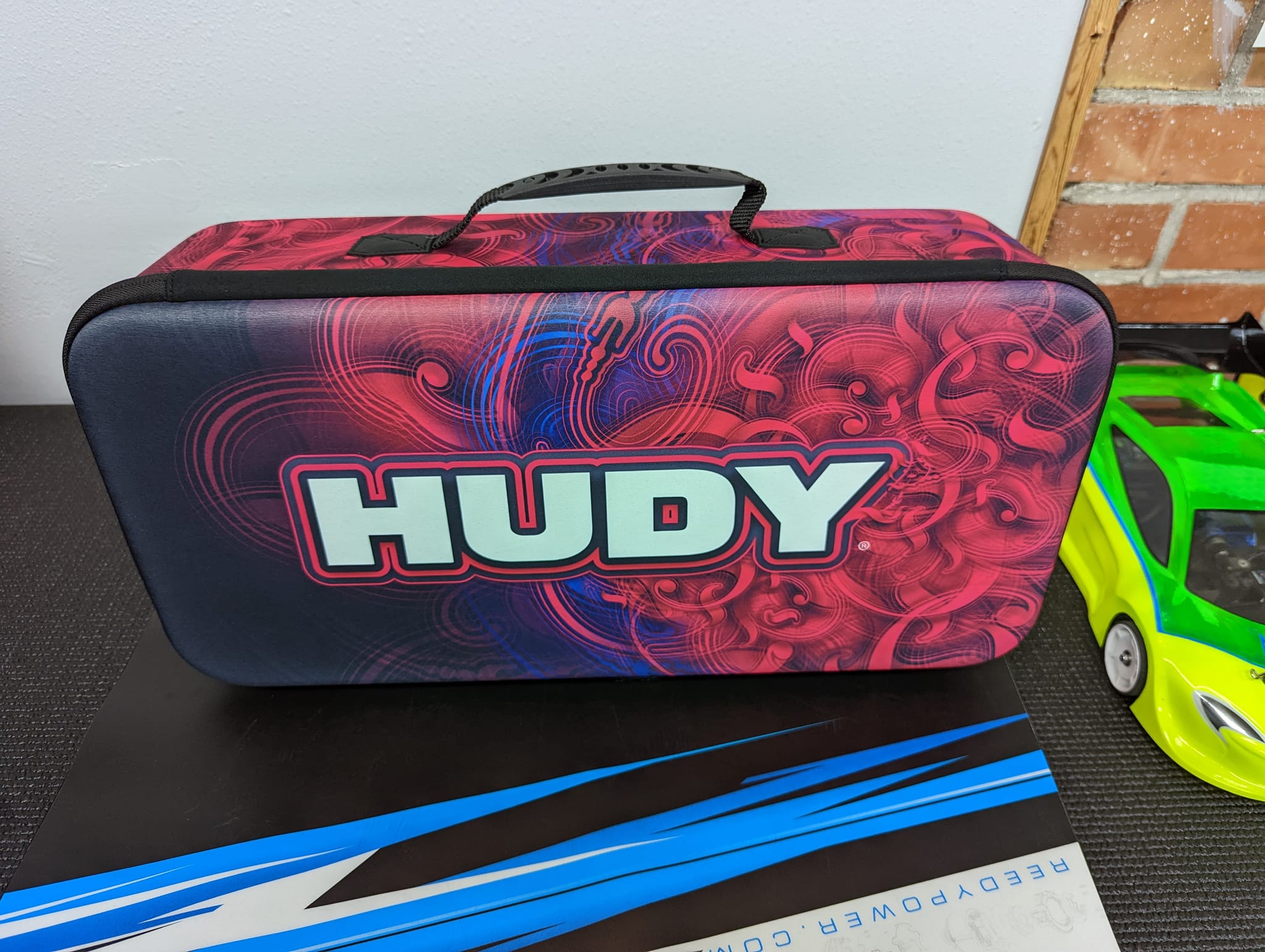 Hudy Hardcase bag for touring cars with carry handle