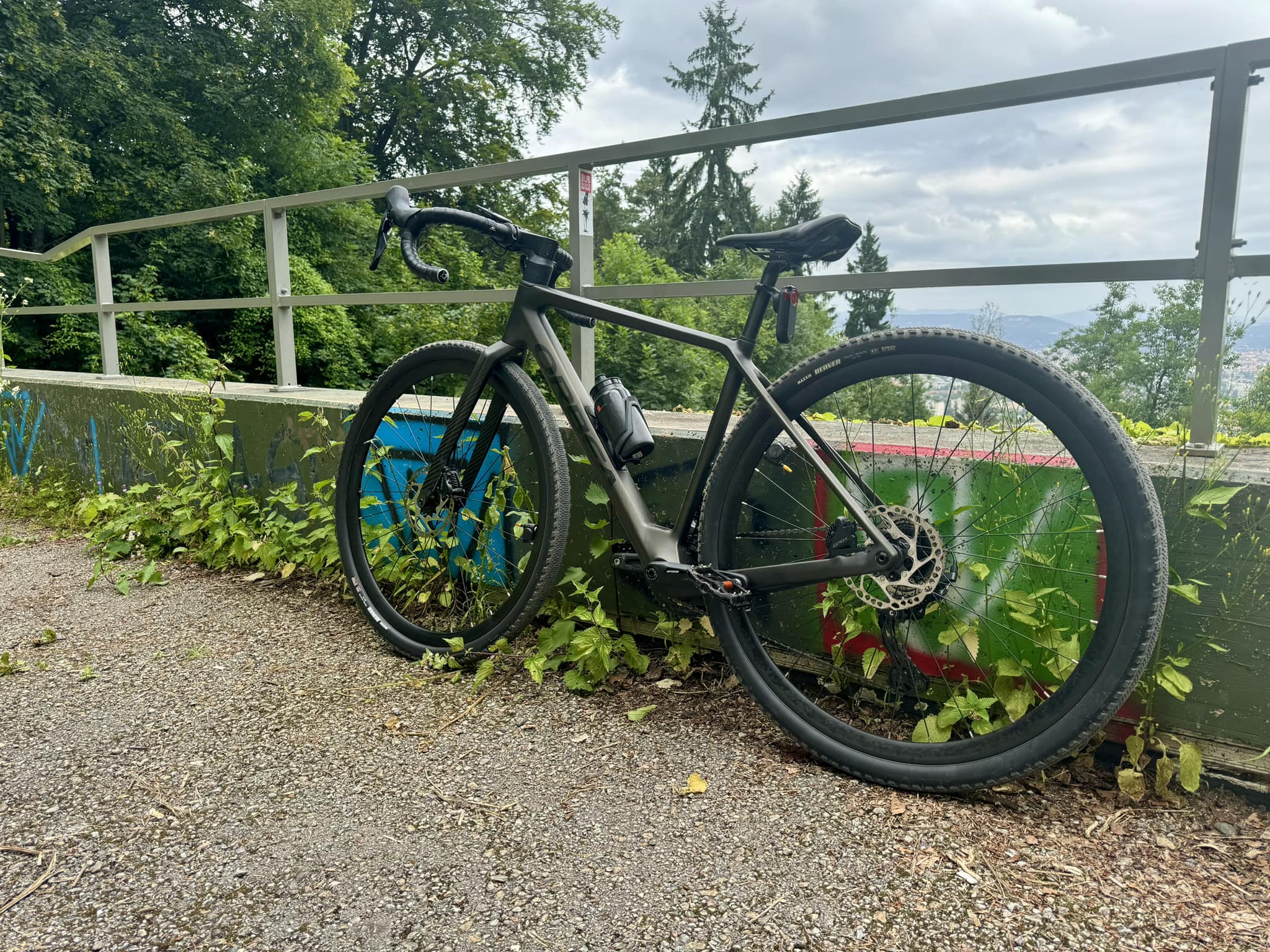 mountainbike gepäck Mimoke Gepäckträger Fahrrad hinten für 26–29 Zoll – aus Aluminium, bis 30 kg belastbar, Fahrradträger MTB Hinterrad, schnell montierbar, Stabiler Fahrrad Gepäckträger Sport & Freizeit Stereo 120 Hpc Cube Model:Heybike Rangers Display Category_Nieuw