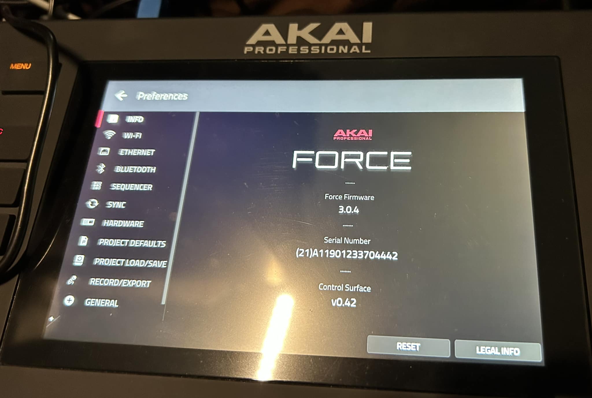 Akai Force update using USB method works successfully