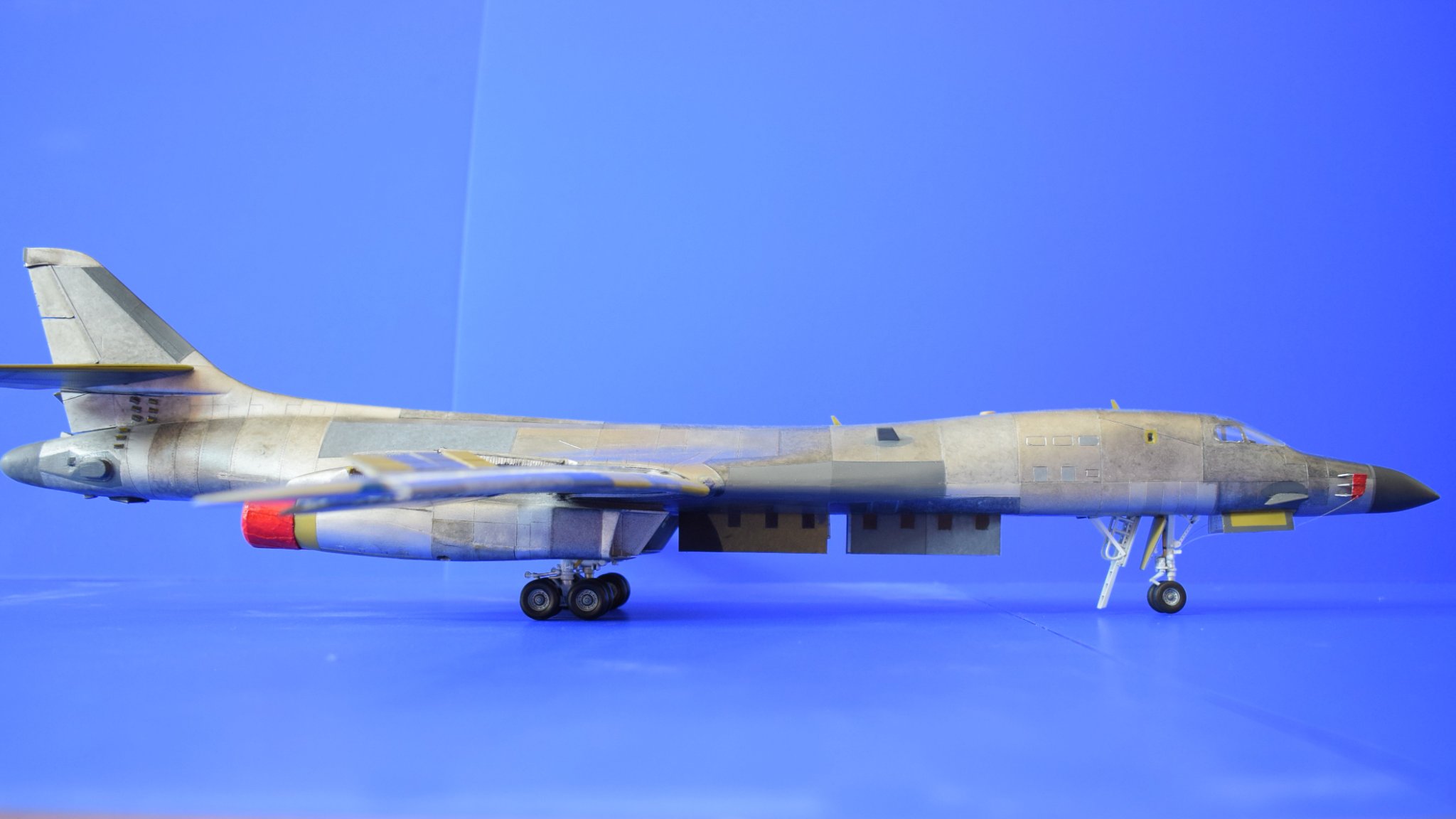 Revell 1/48 B1-B model with custom details