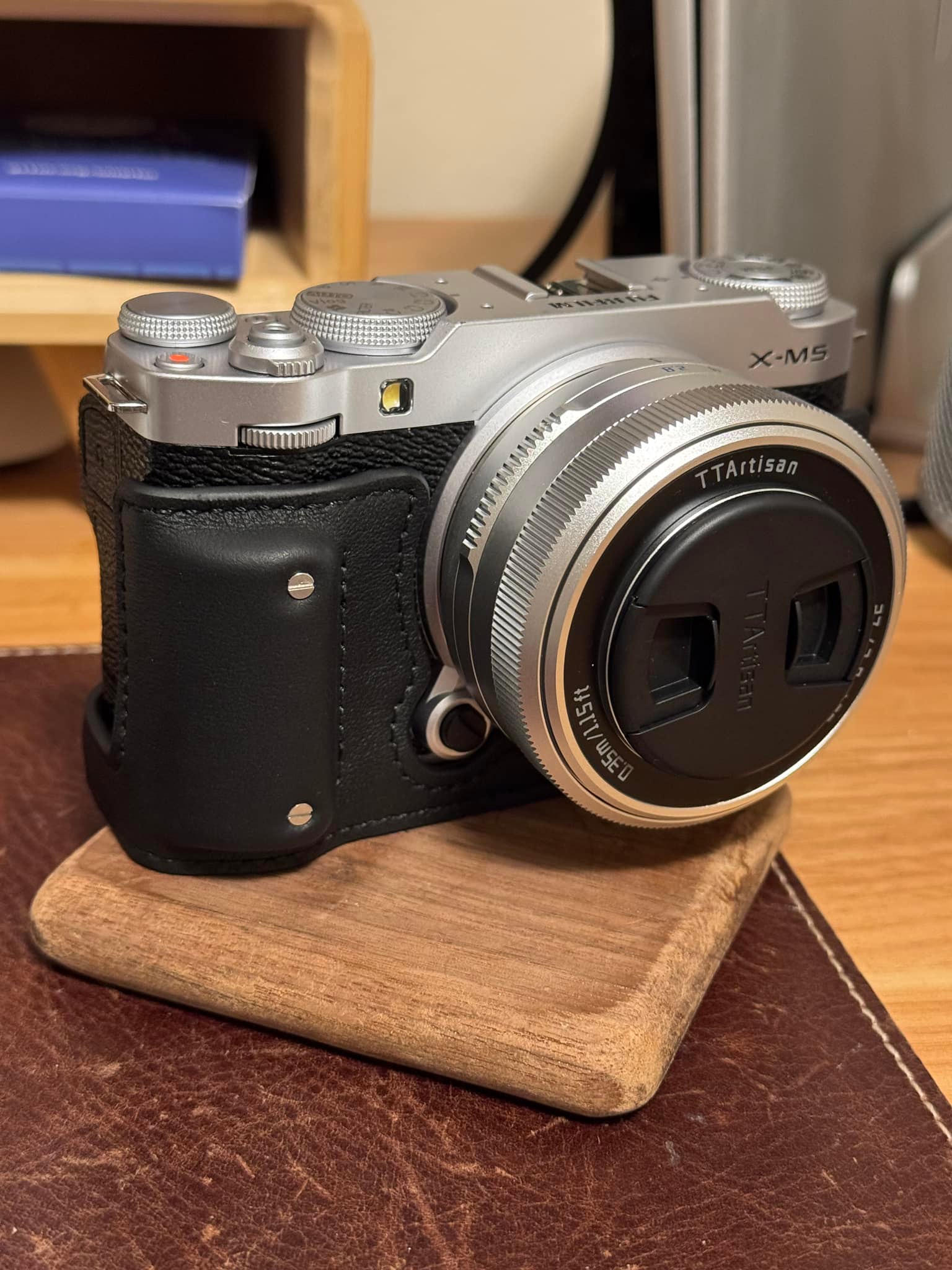 Fuji XM5 with TTArtisan 27mm f2.8 lens review