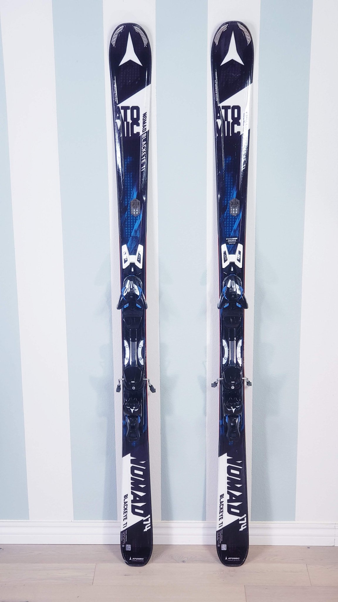 ウィンタースポーツ アトミック NOMAD SMOKE TI ARC XTO 12