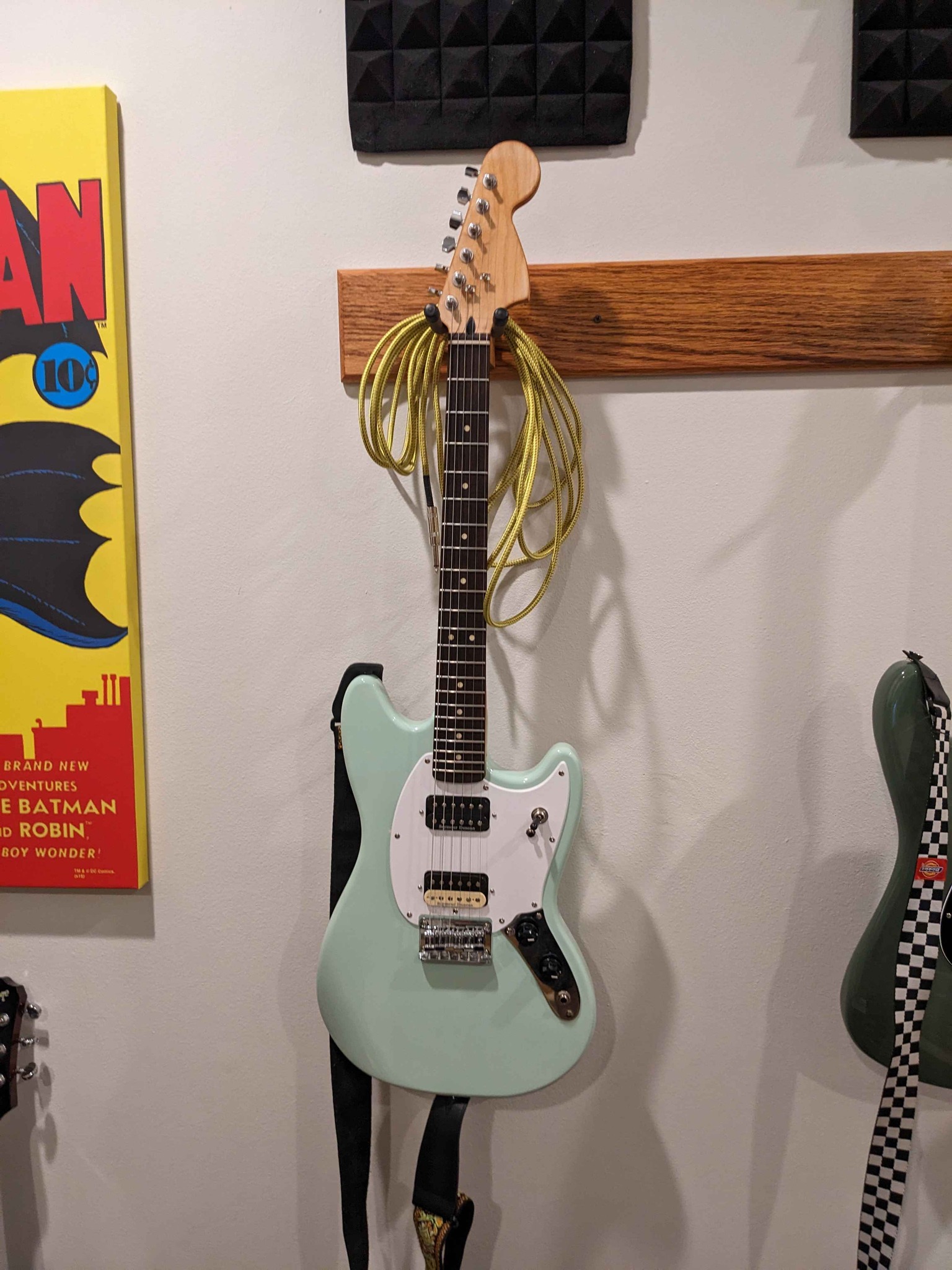 Just finished modding this surf green Squier Bullet mustang. I