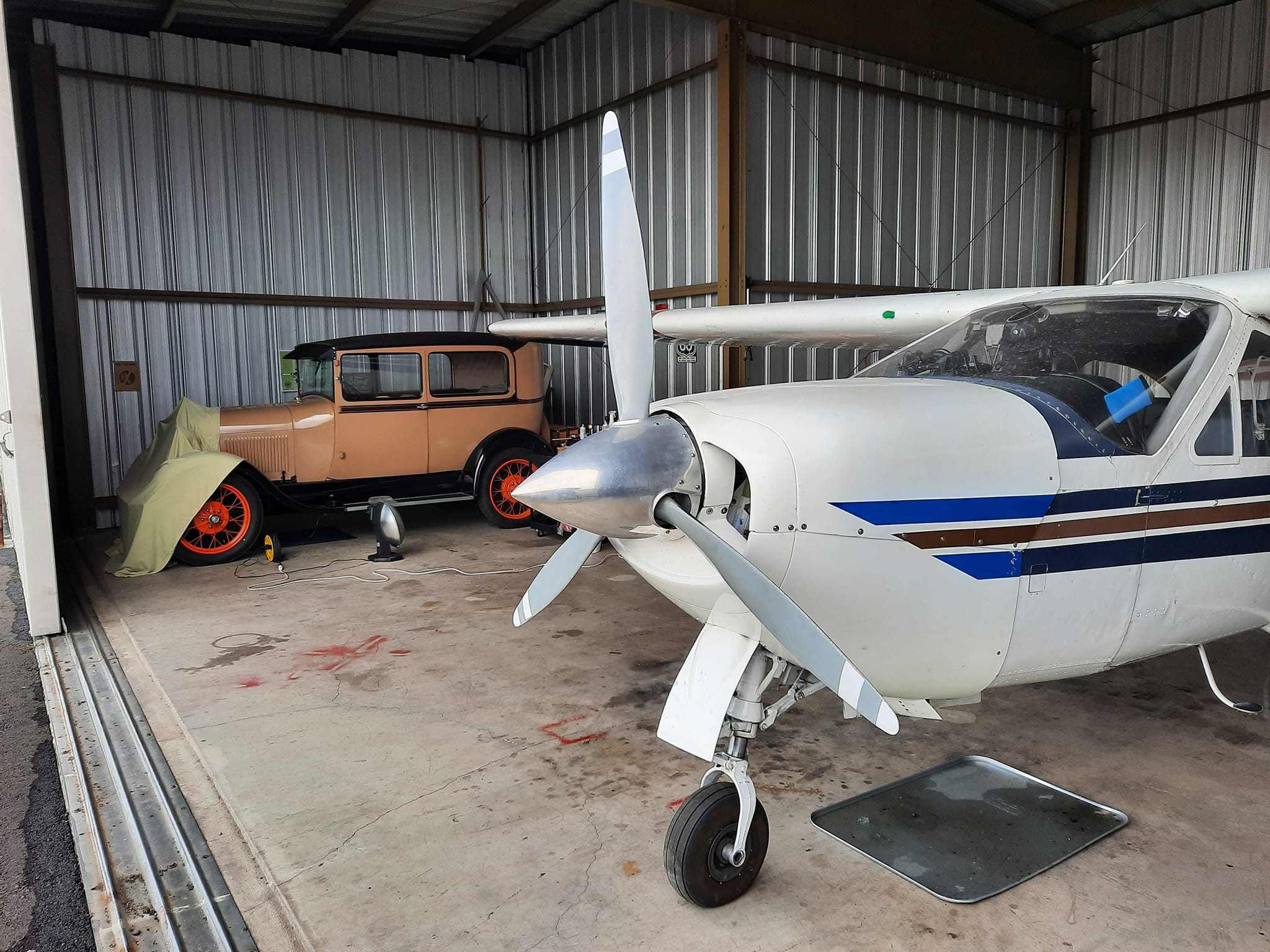 Cessna117出品 2個口PFC-1000 + Cirrus II 1971 Cessna 177 RG for sale