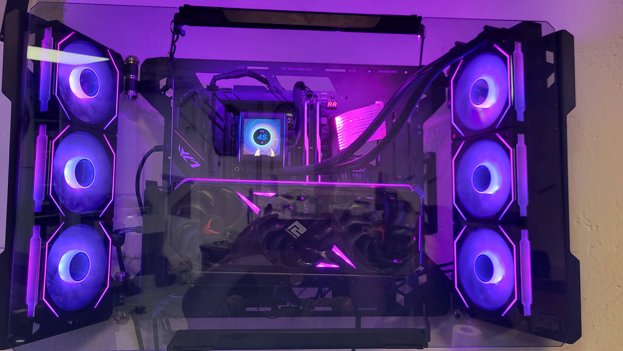 Finished my new setup 😊 Ryzen 7800x3d Asus b650e- e Gaming WiFi